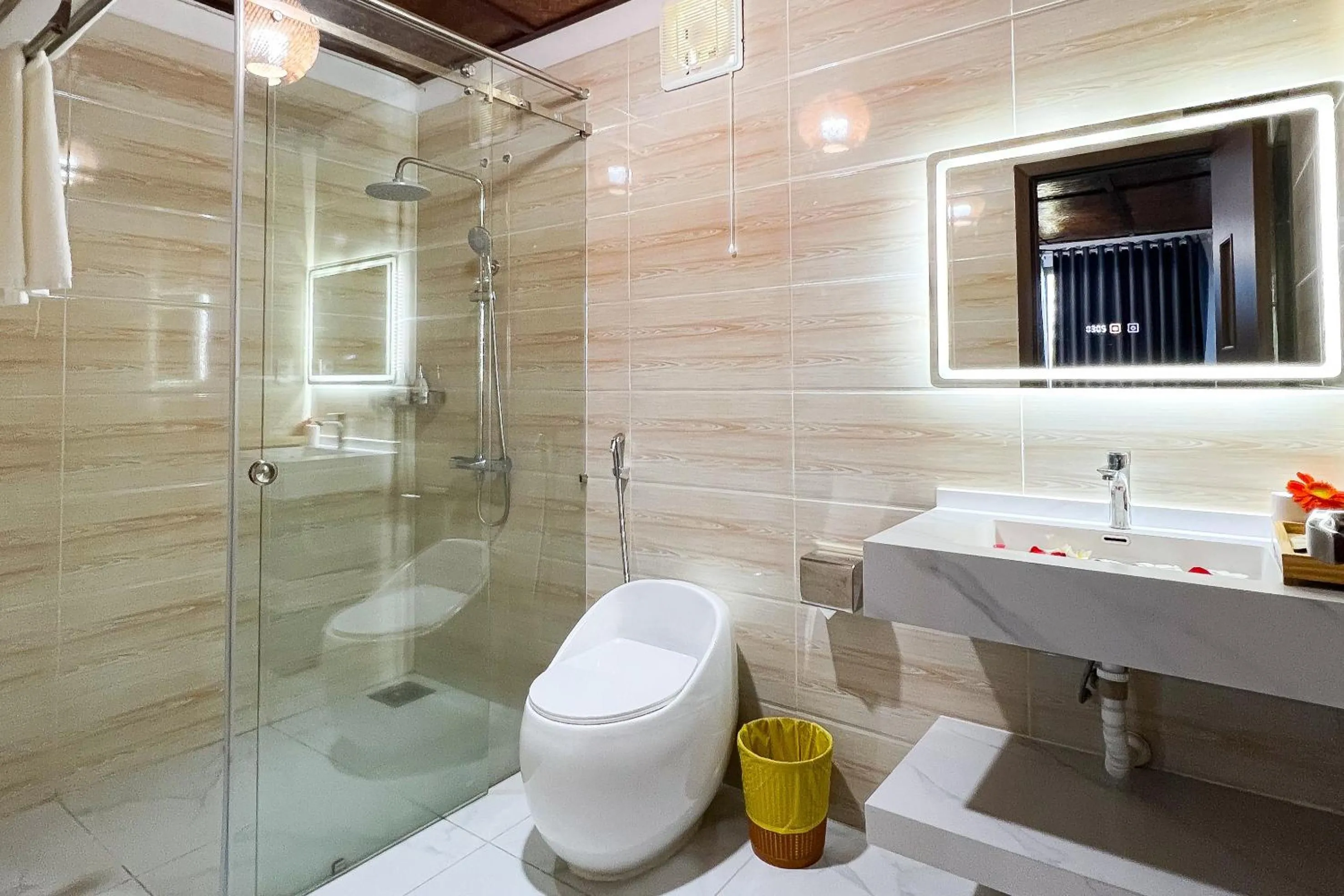 Shower in Adora Bay Ke Ga Beach Resort