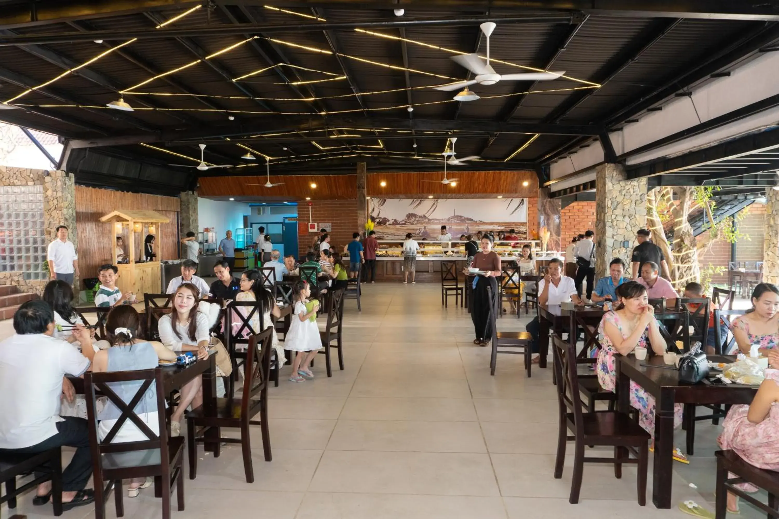 Restaurant/places to eat in Adora Bay Ke Ga Beach Resort Restaurant/places to eat in Adora Bay Ke Ga Beach Resort