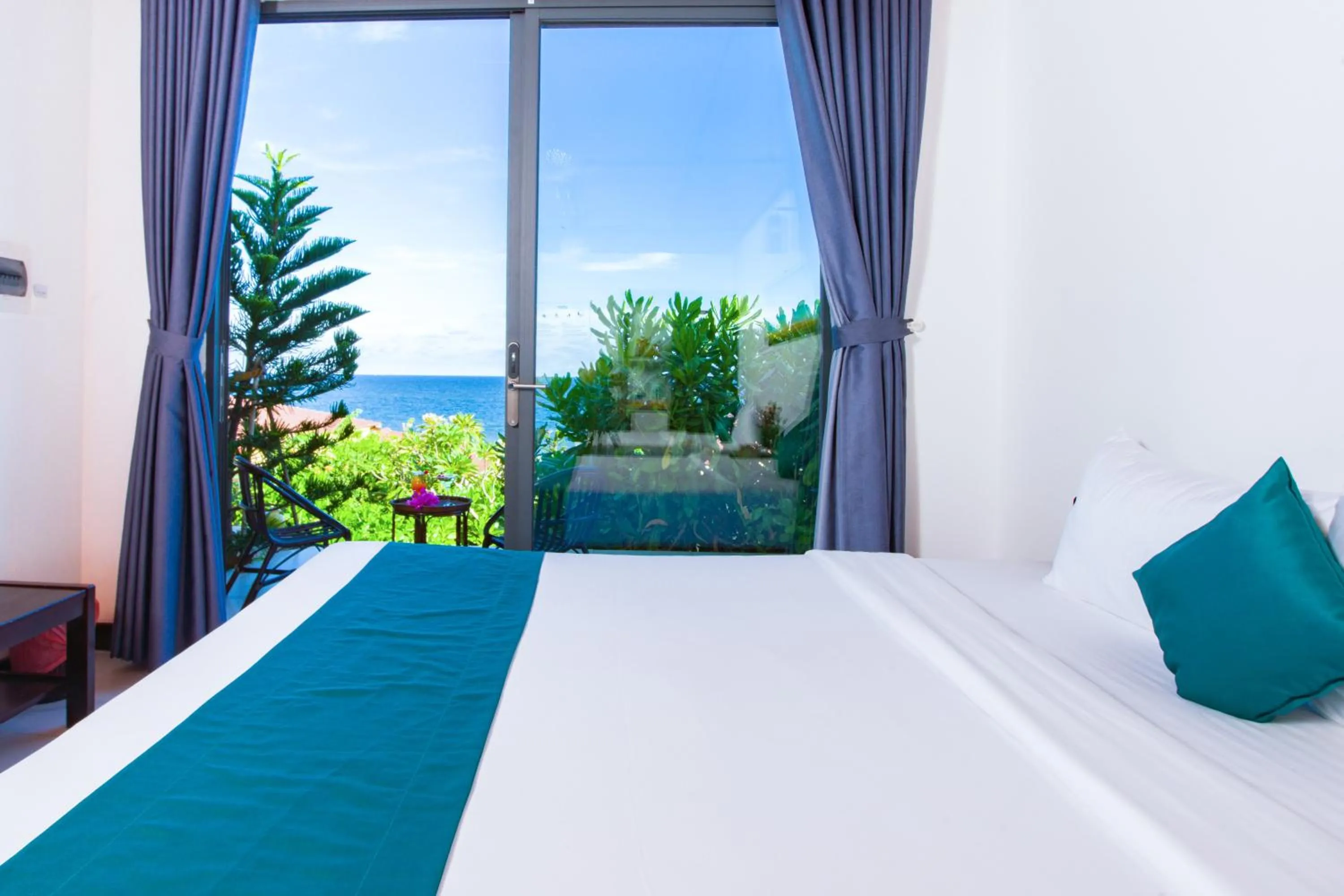Bed in Adora Bay Ke Ga Beach Resort