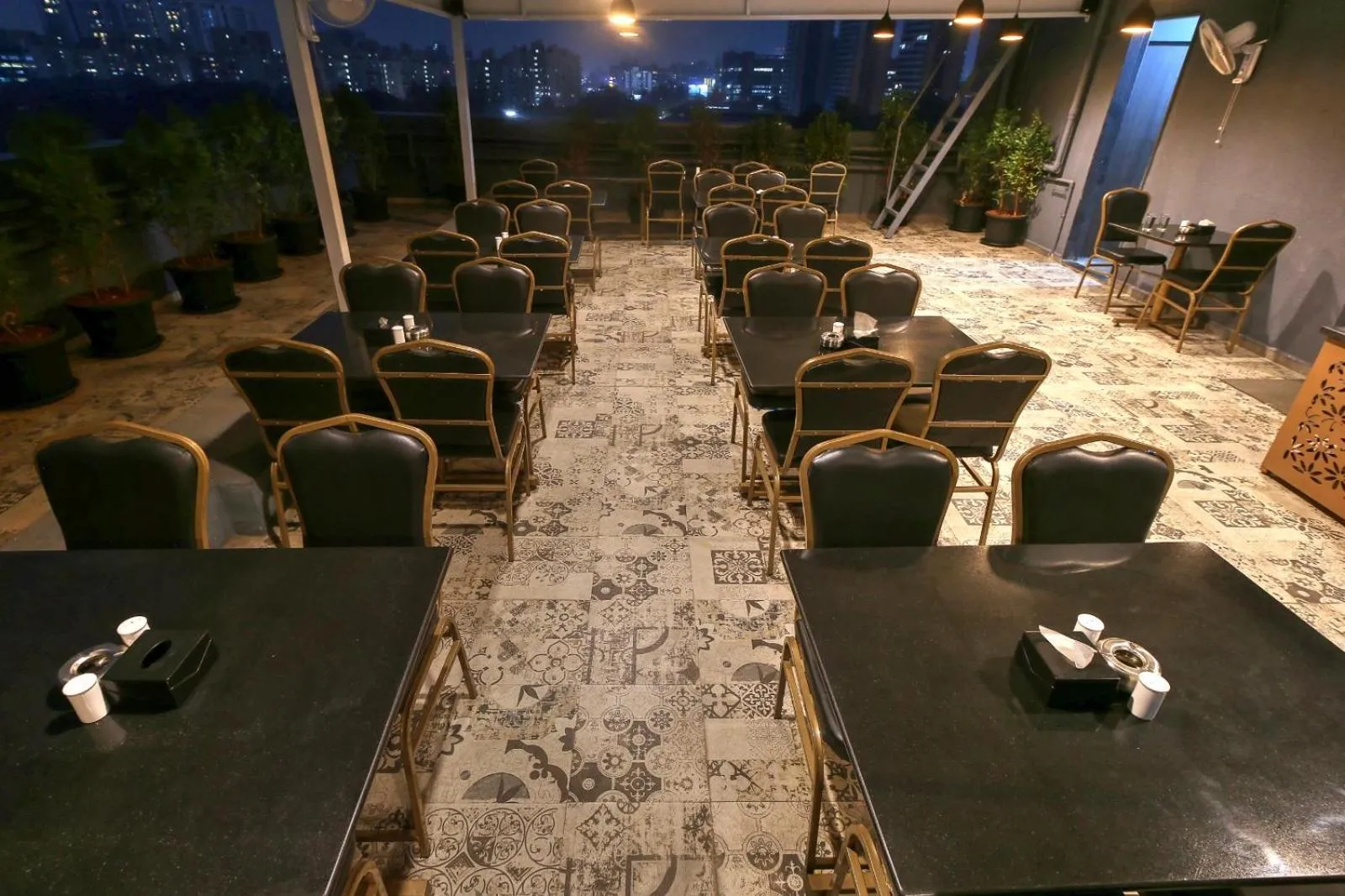 Magnus Fortune House Business Hotel , Magarpatta