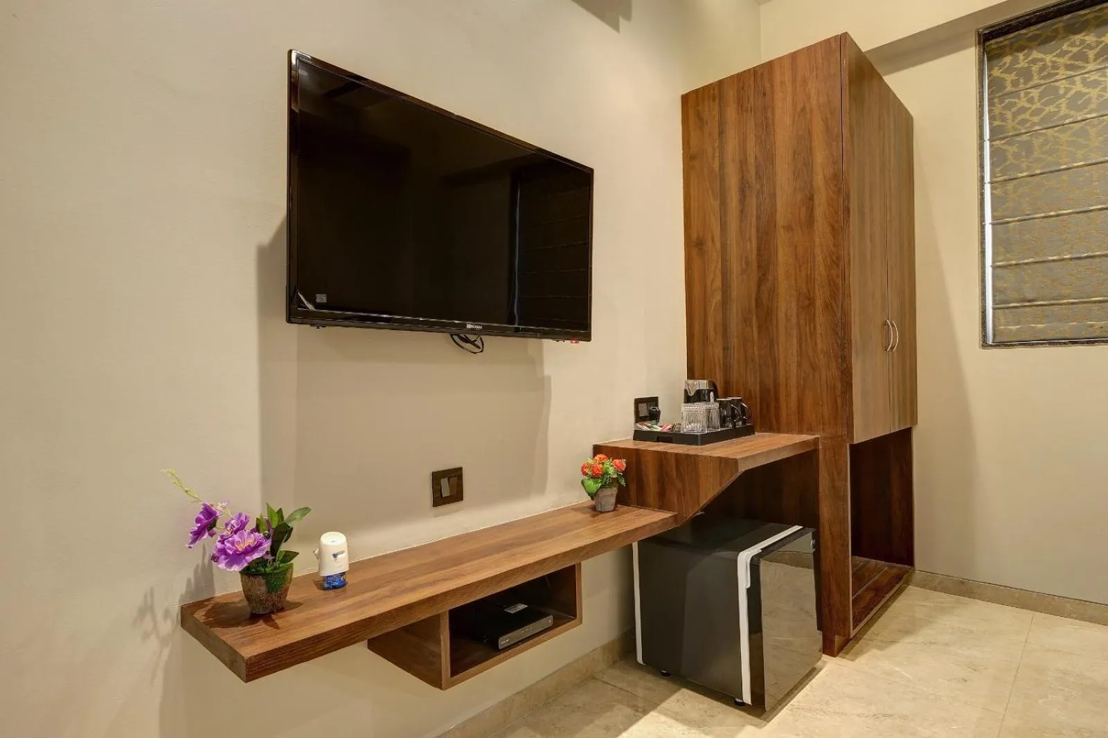 Magnus Fortune House Business Hotel , Magarpatta