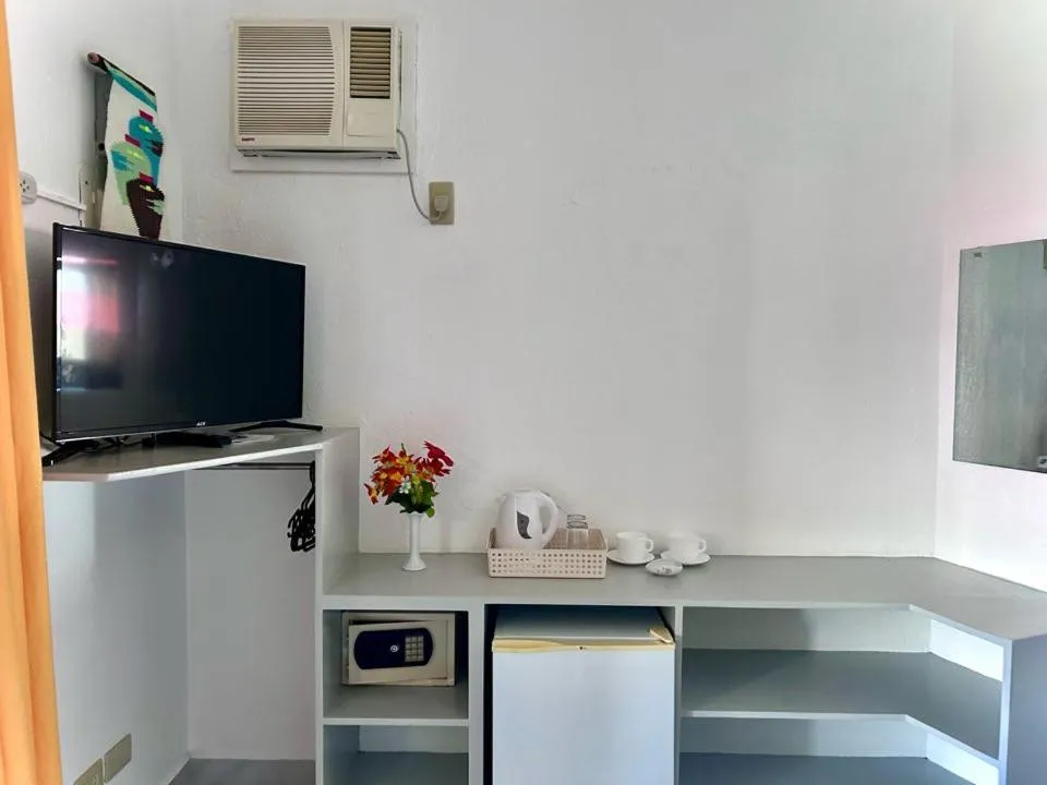 TV and multimedia in Moonlight Breeze Inn Boracay