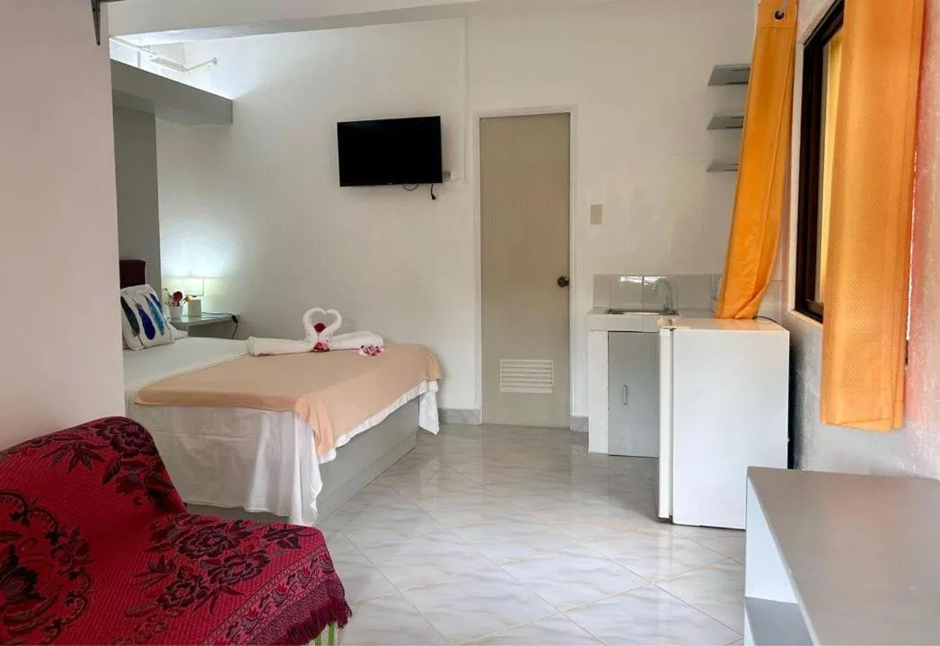 Bed in Moonlight Breeze Inn Boracay