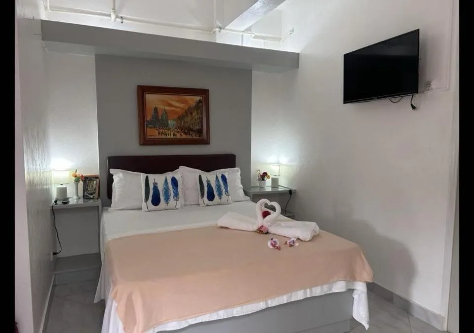 Bed in Moonlight Breeze Inn Boracay