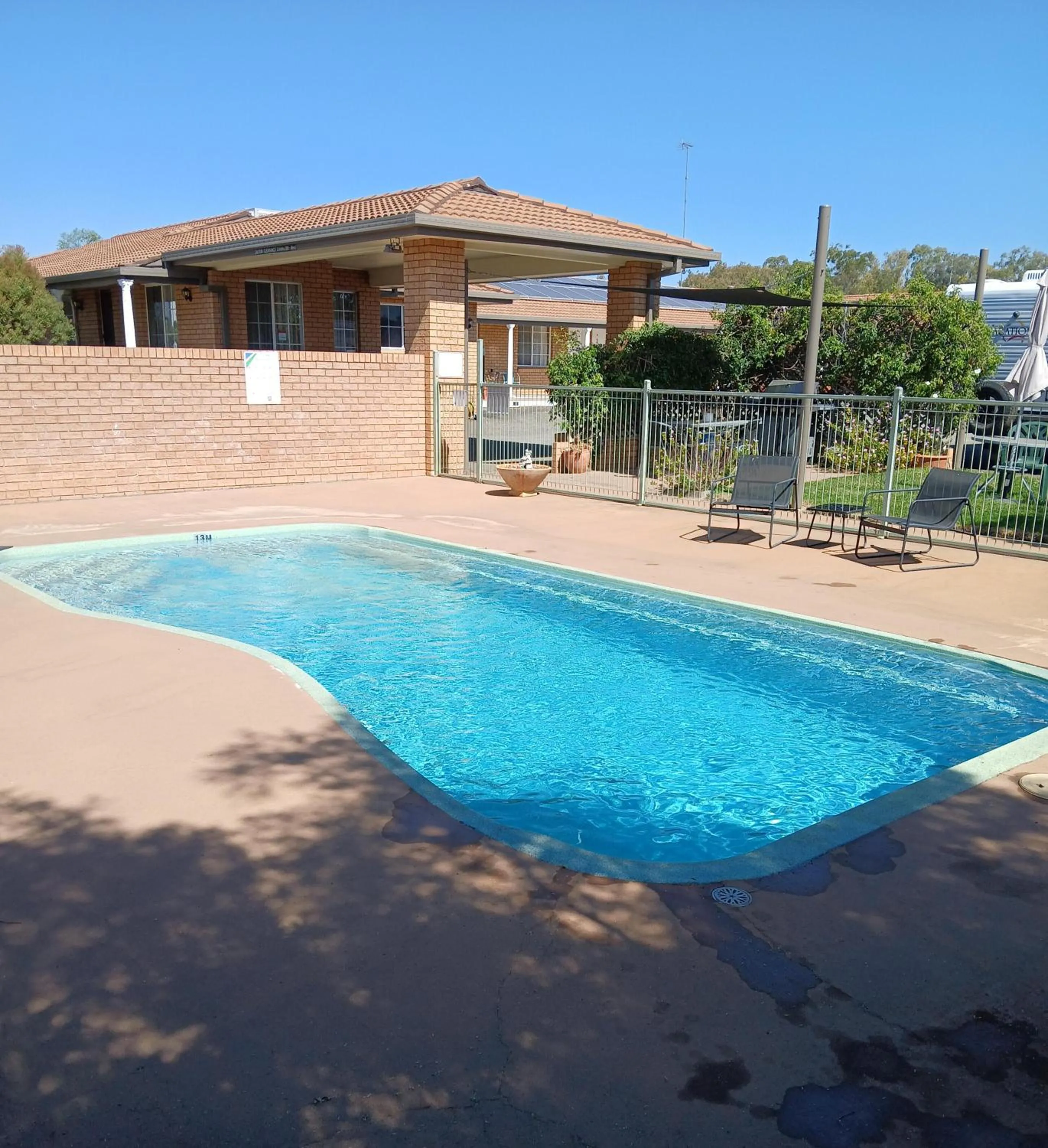 Pool view in Aaron Inn Motel
