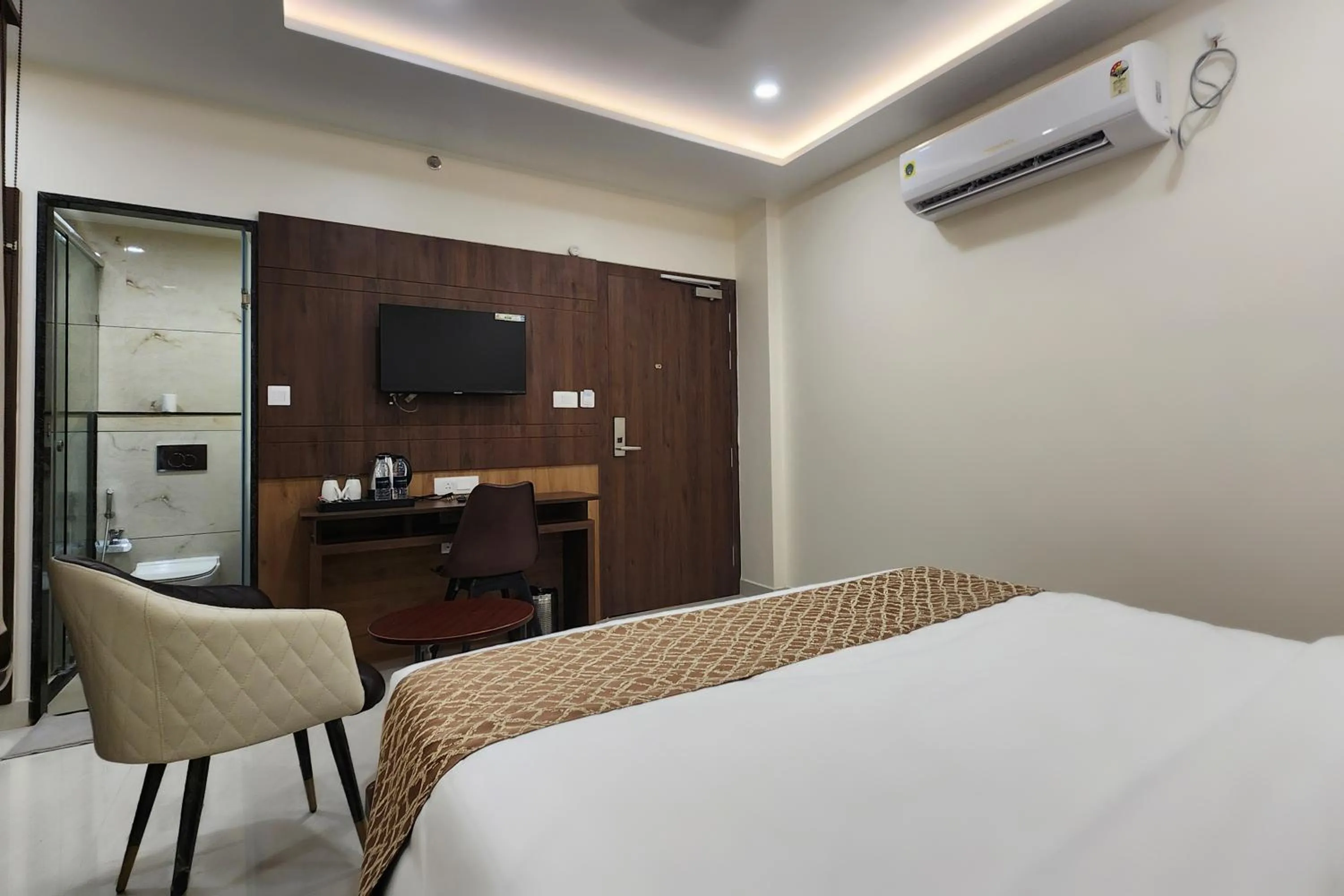 Bedroom, Bed in Kashi Vilaa