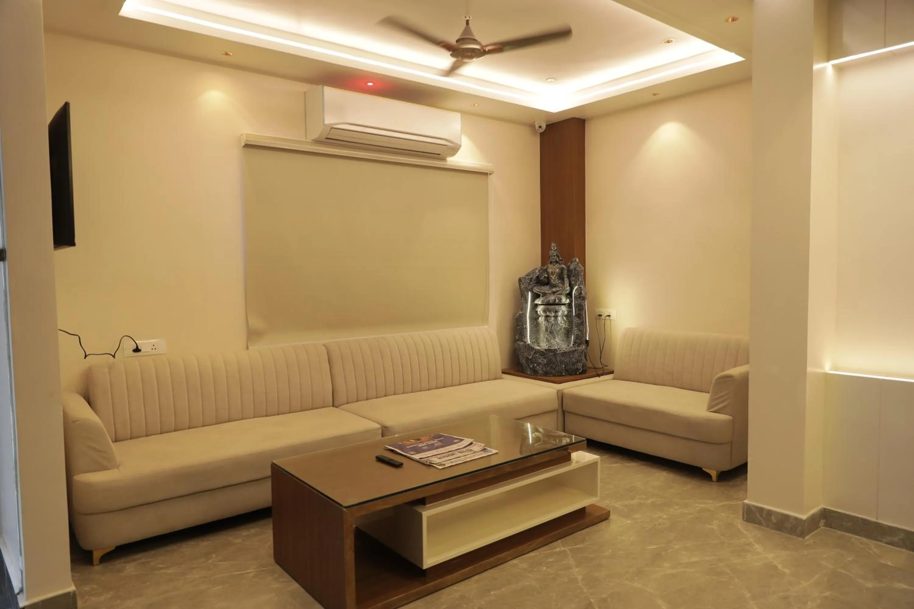 Living room in Kashi Vilaa