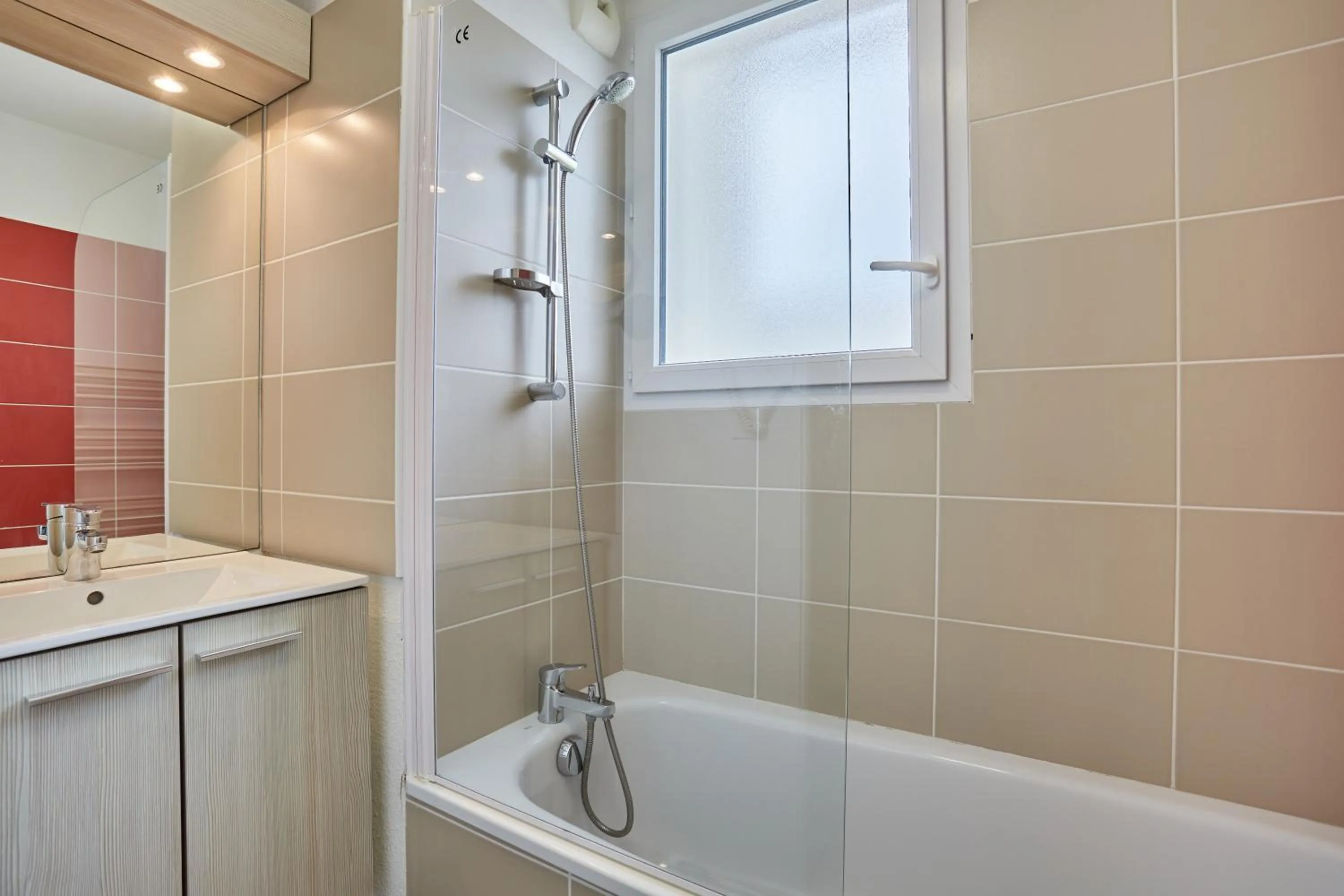 Bathroom in Résidence Odalys Nakâra