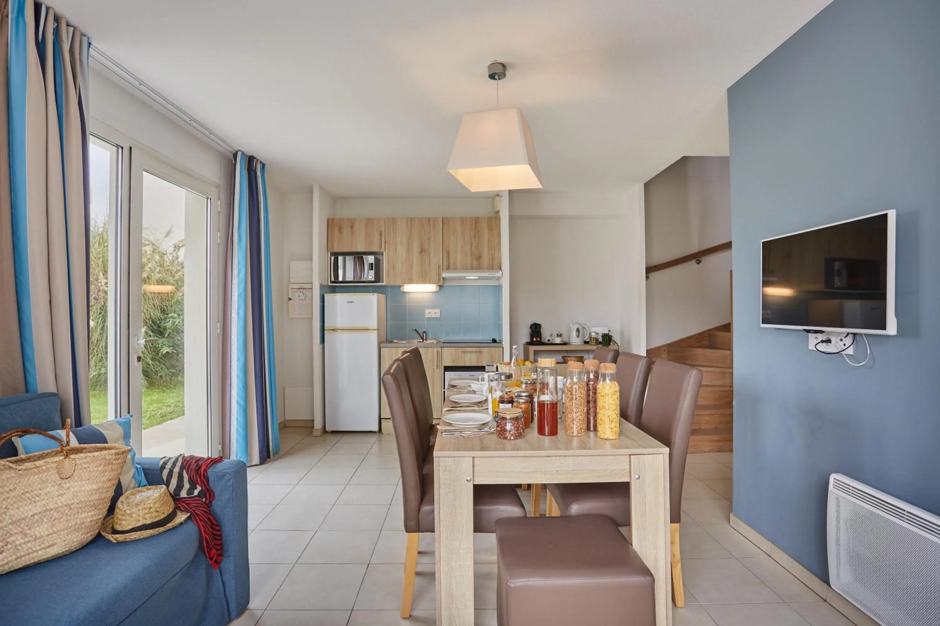 Dining area in Résidence Odalys Nakâra
