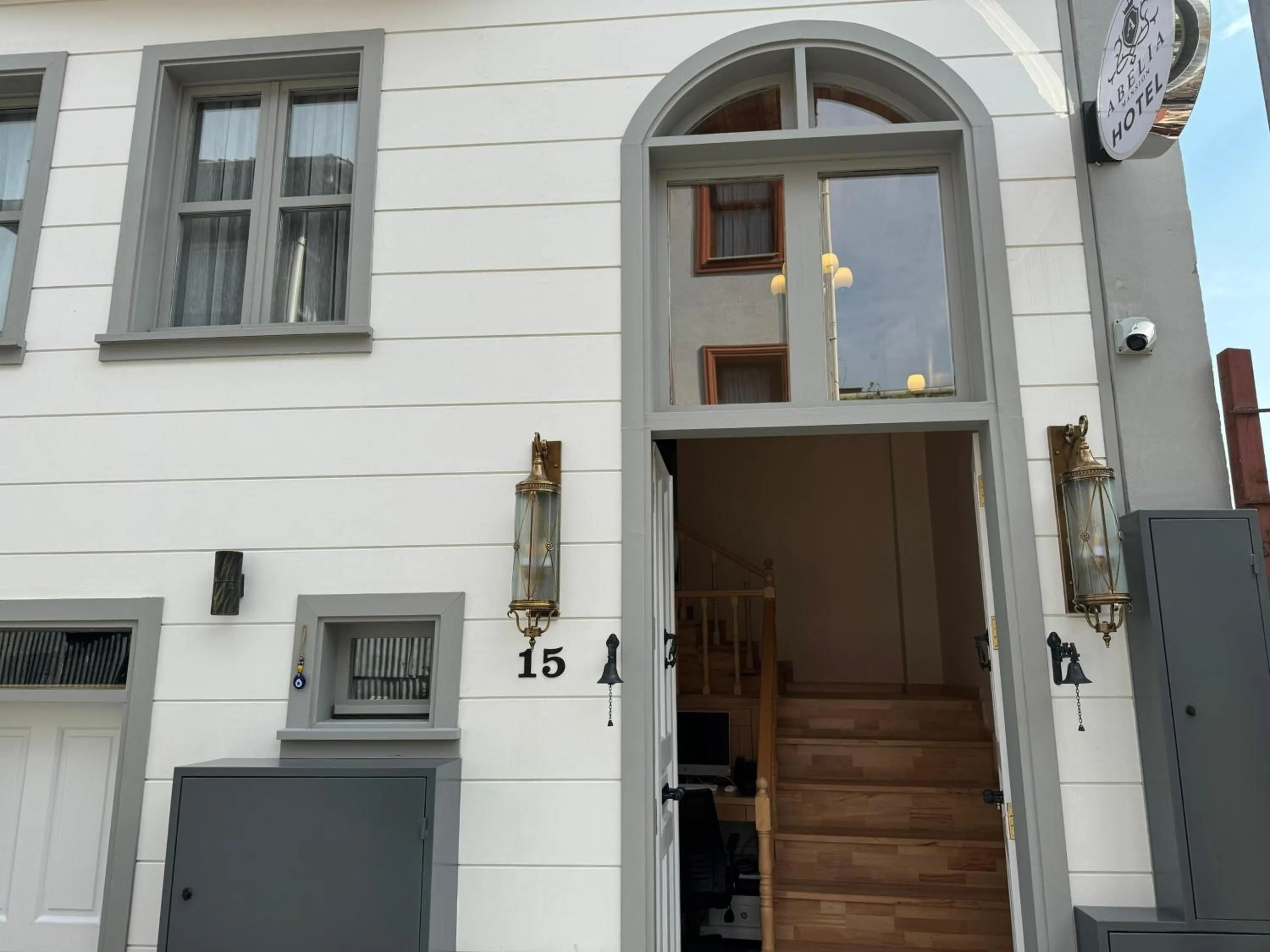 Facade/entrance in Abelia Mansion Hotel