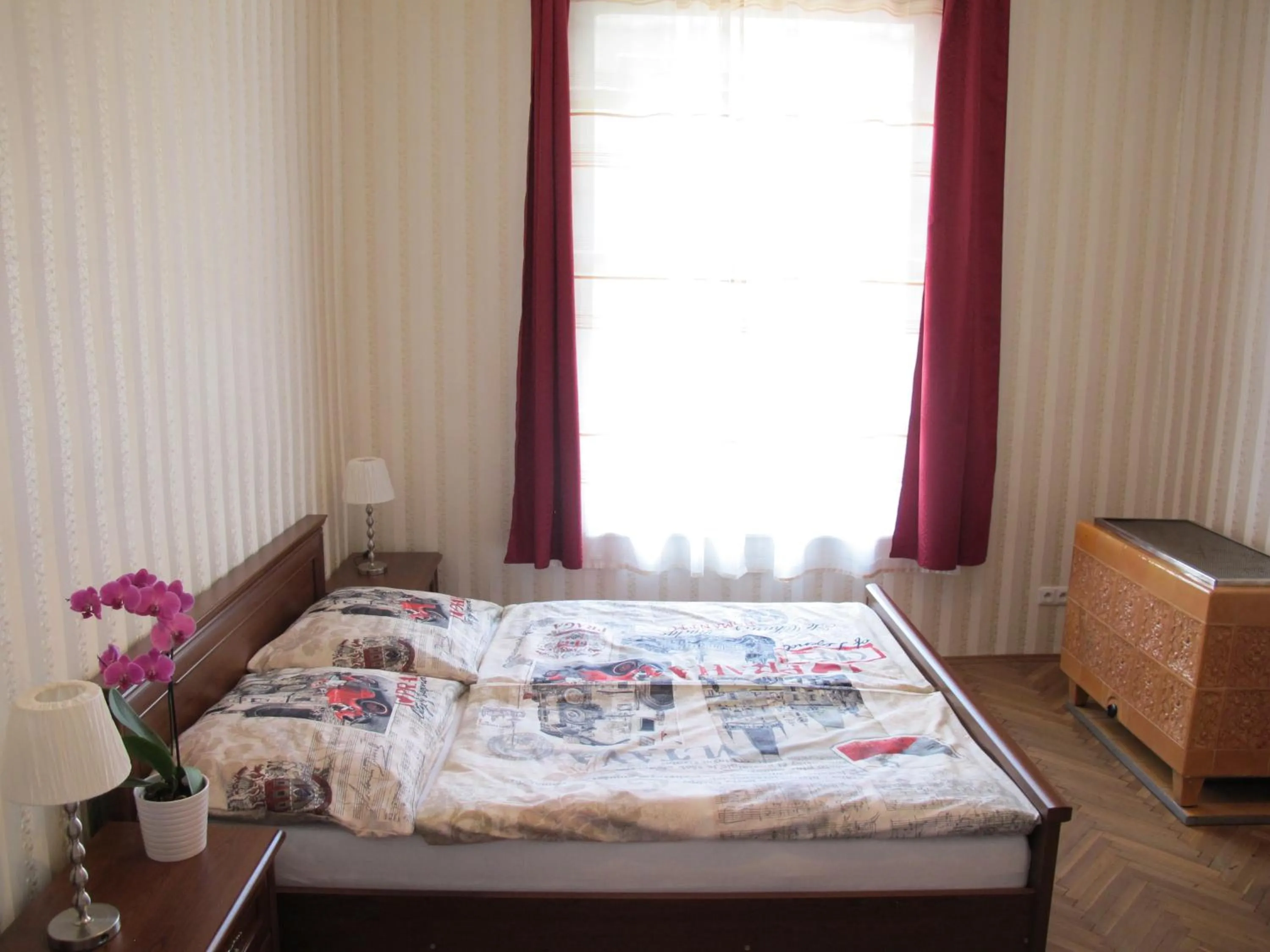 Bedroom, Bed in Apartments near Lesser Town