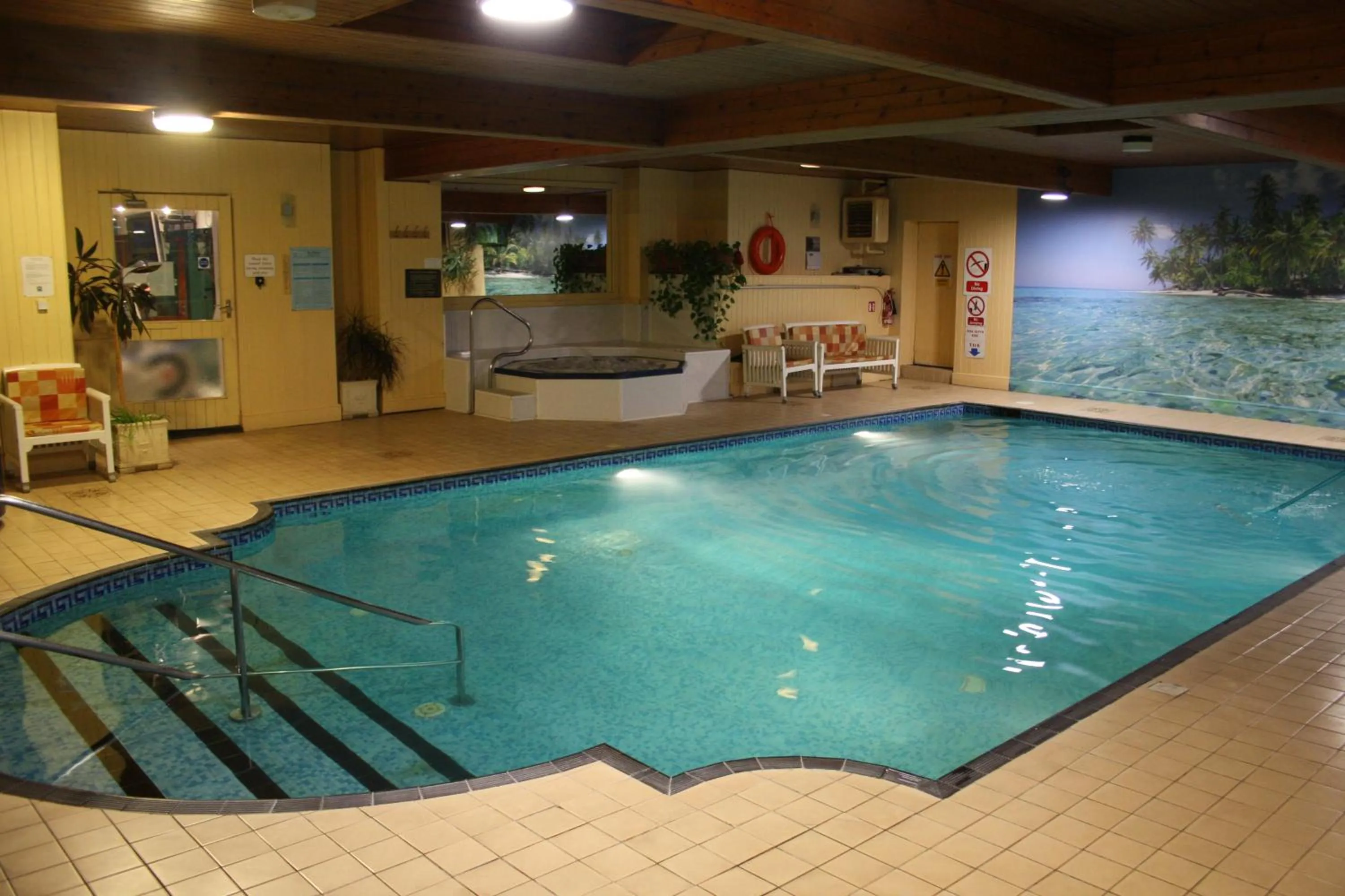 Swimming pool in The Devoncourt Resort