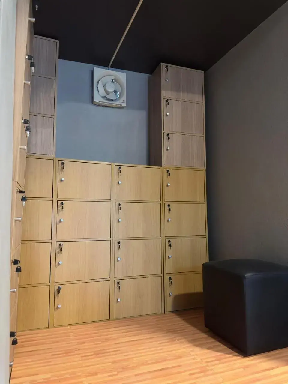 locker in Friends Station Tukkom Hostel & Cafe locker in Friends Station Tukkom Hostel & Cafe