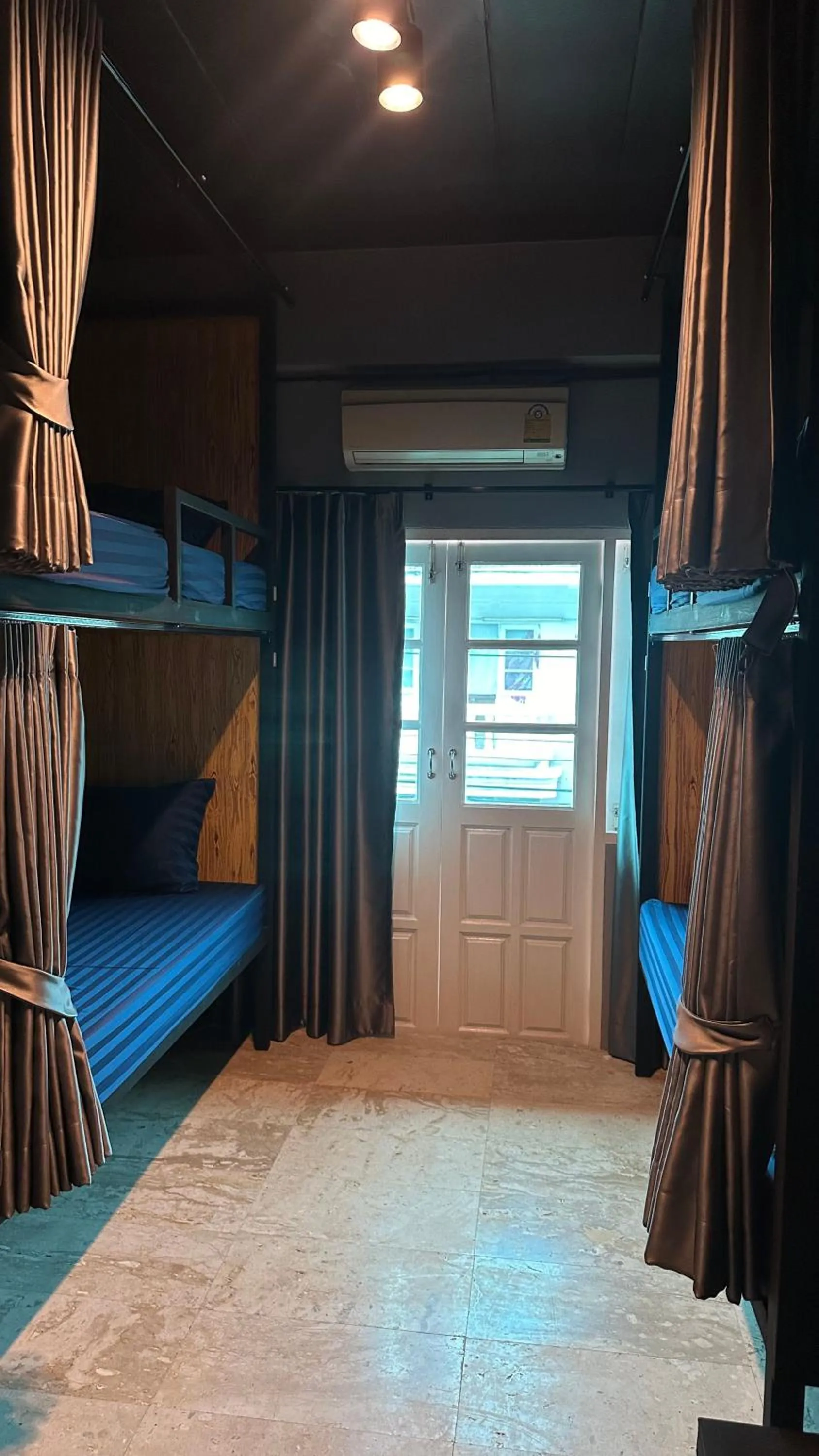 Photo of the whole room, Bed in Friends Station Tukkom Hostel & Cafe