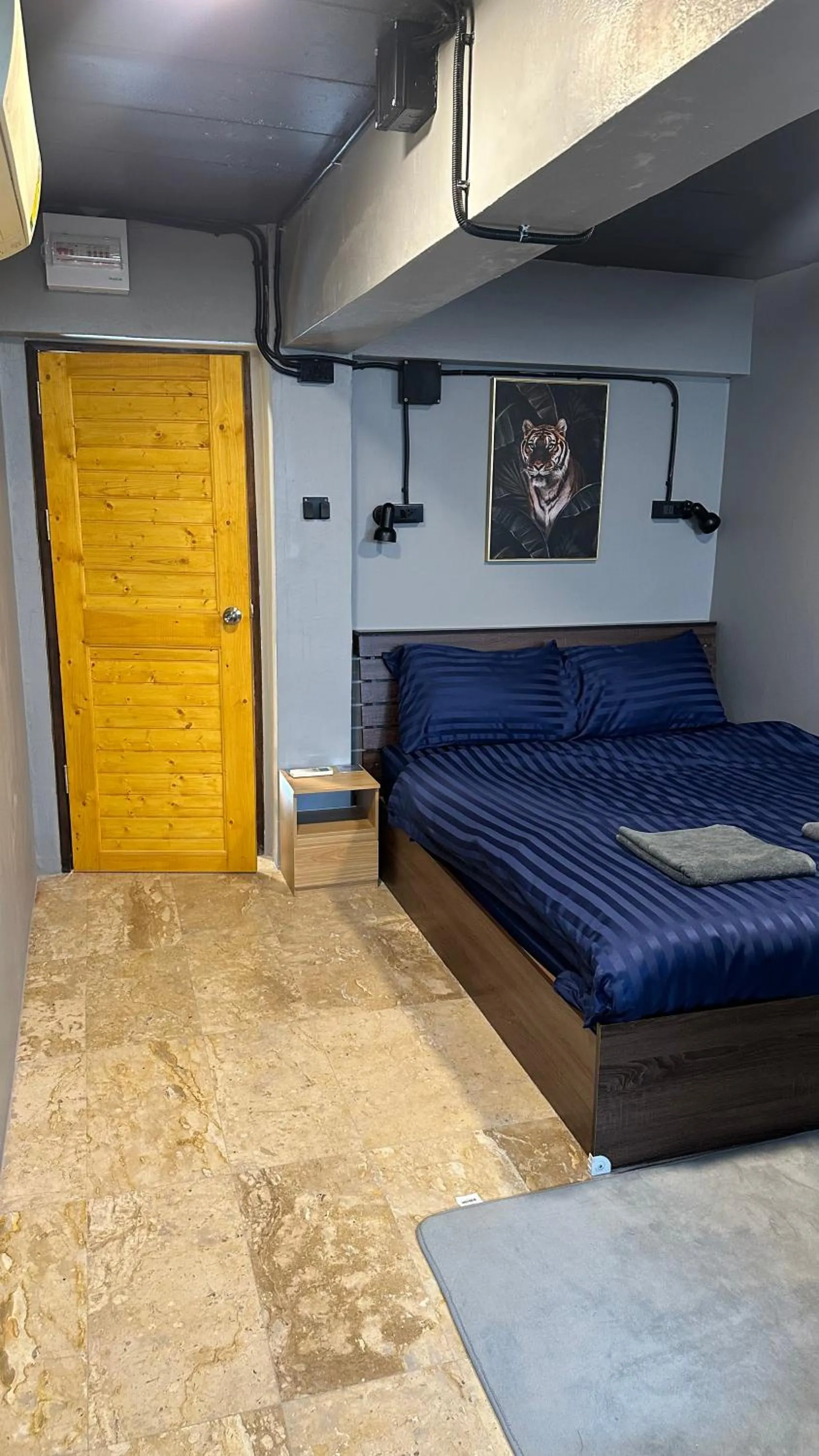 Photo of the whole room in Friends Station Tukkom Hostel & Cafe