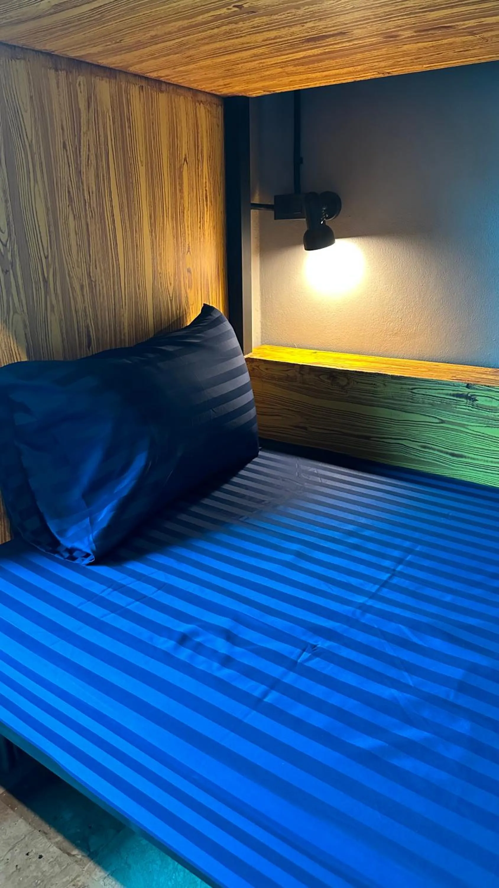 bunk bed, Bed in Friends Station Tukkom Hostel & Cafe