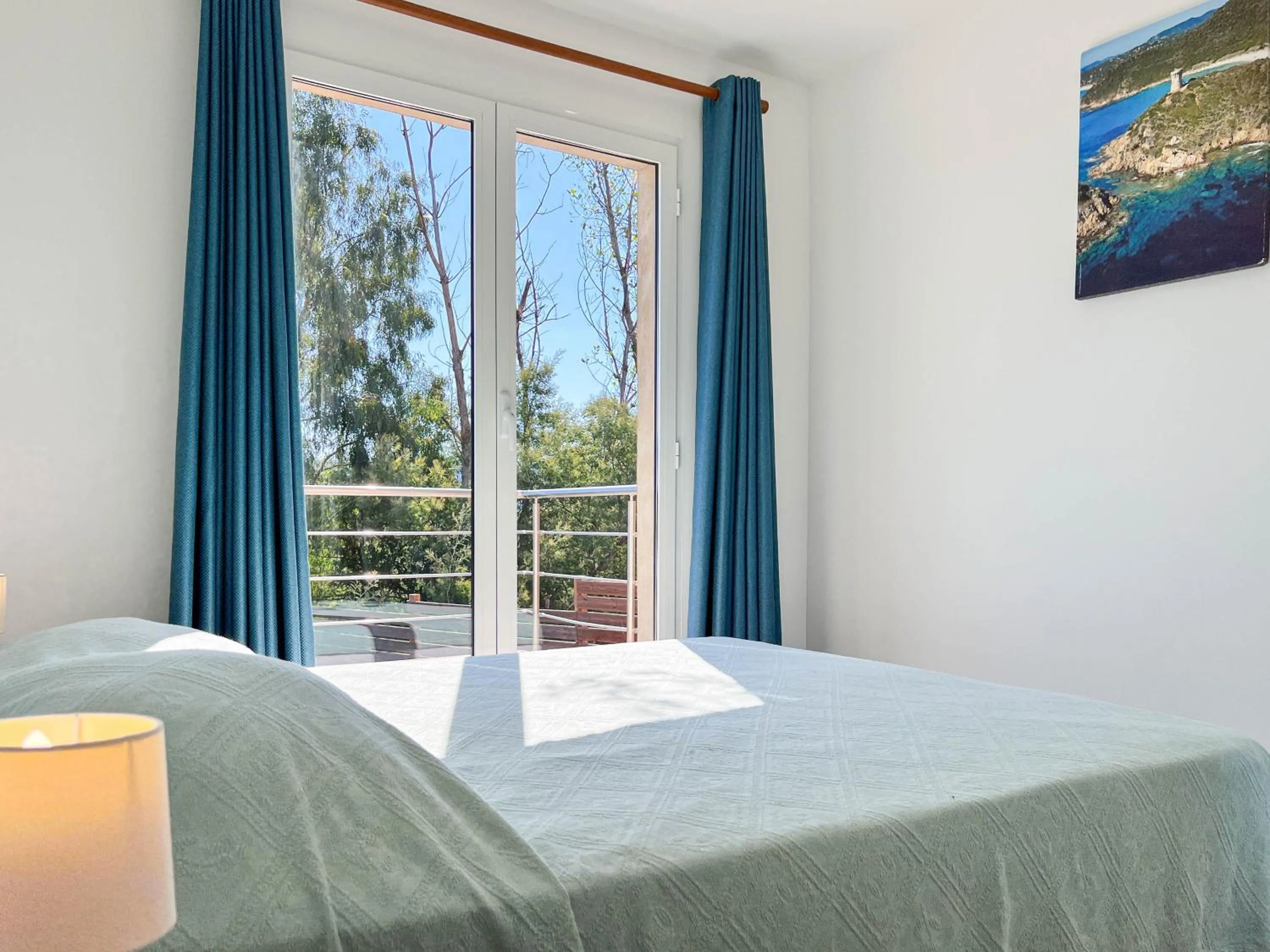 Bed in Royal Palm