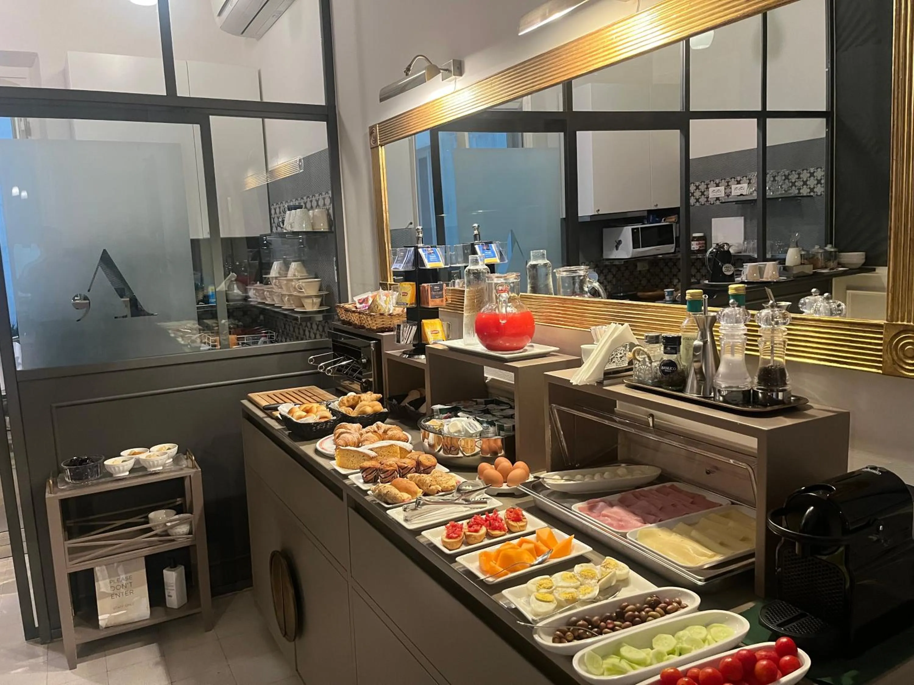 Breakfast in Alfieri9