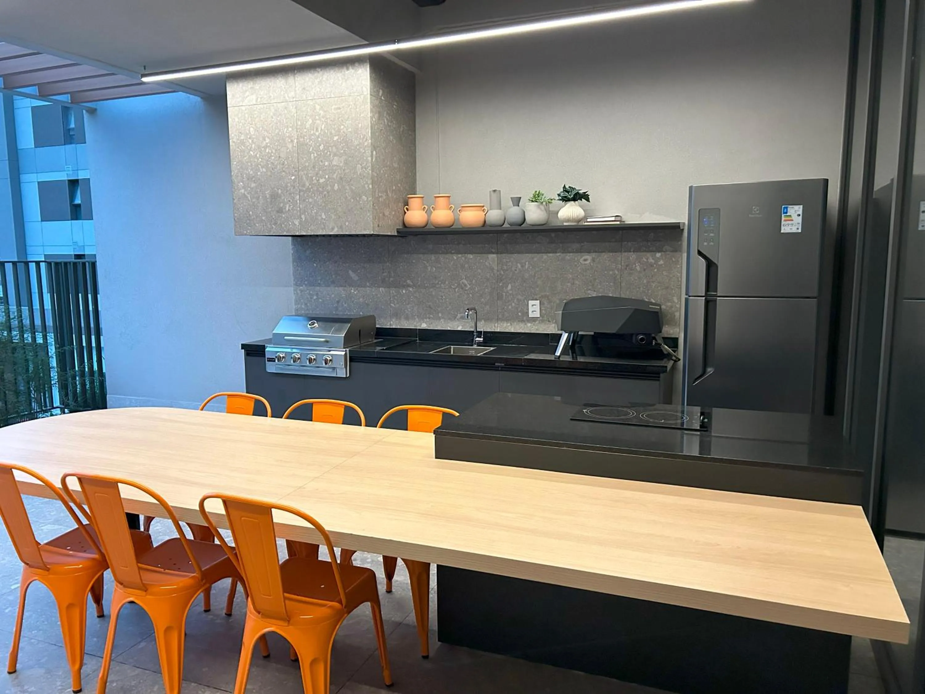 BBQ facilities in Studio Moderno ao Lado do Allianz Parque com Piscina & Academia