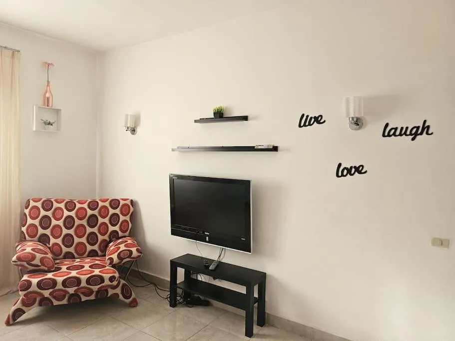 Stella de Mari chalet in Makadi with beach and pool view