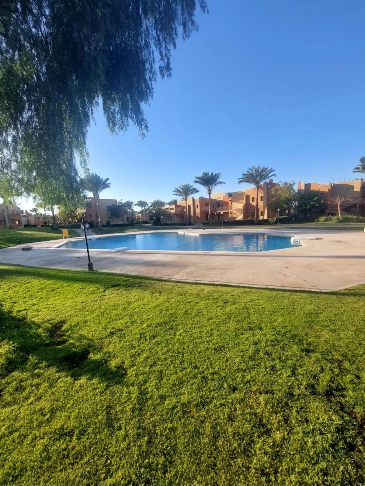 Stella de Mari chalet in Makadi with beach and pool view