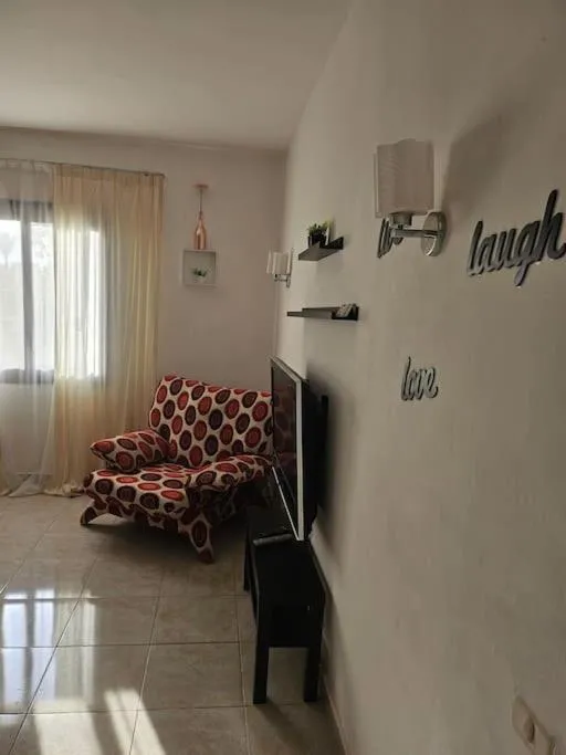 Stella de Mari chalet in Makadi with beach and pool view
