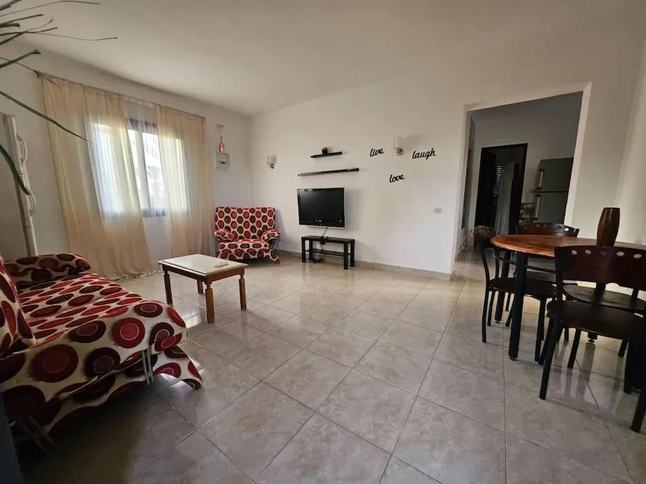 Stella de Mari chalet in Makadi with beach and pool view