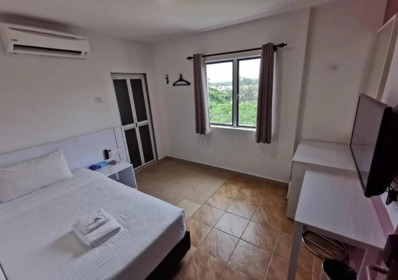 Bedroom, Bed in Yew Boutique Hotel