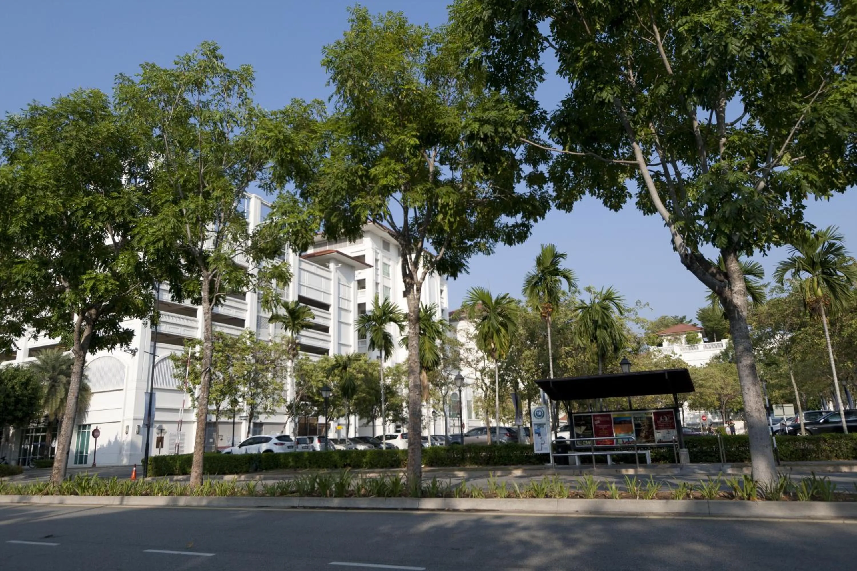 Facade/entrance in Profolio @ Straits Quay