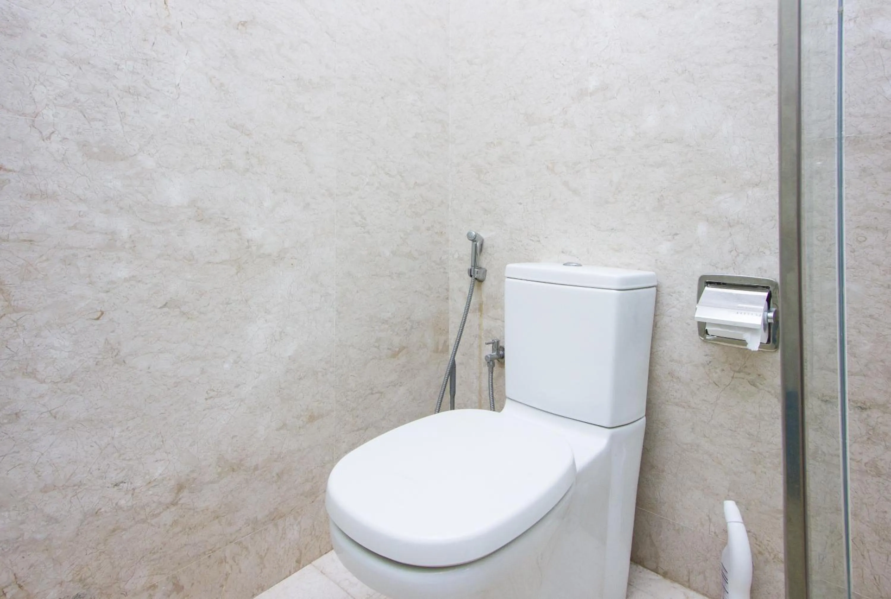 Toilet in Profolio @ Straits Quay