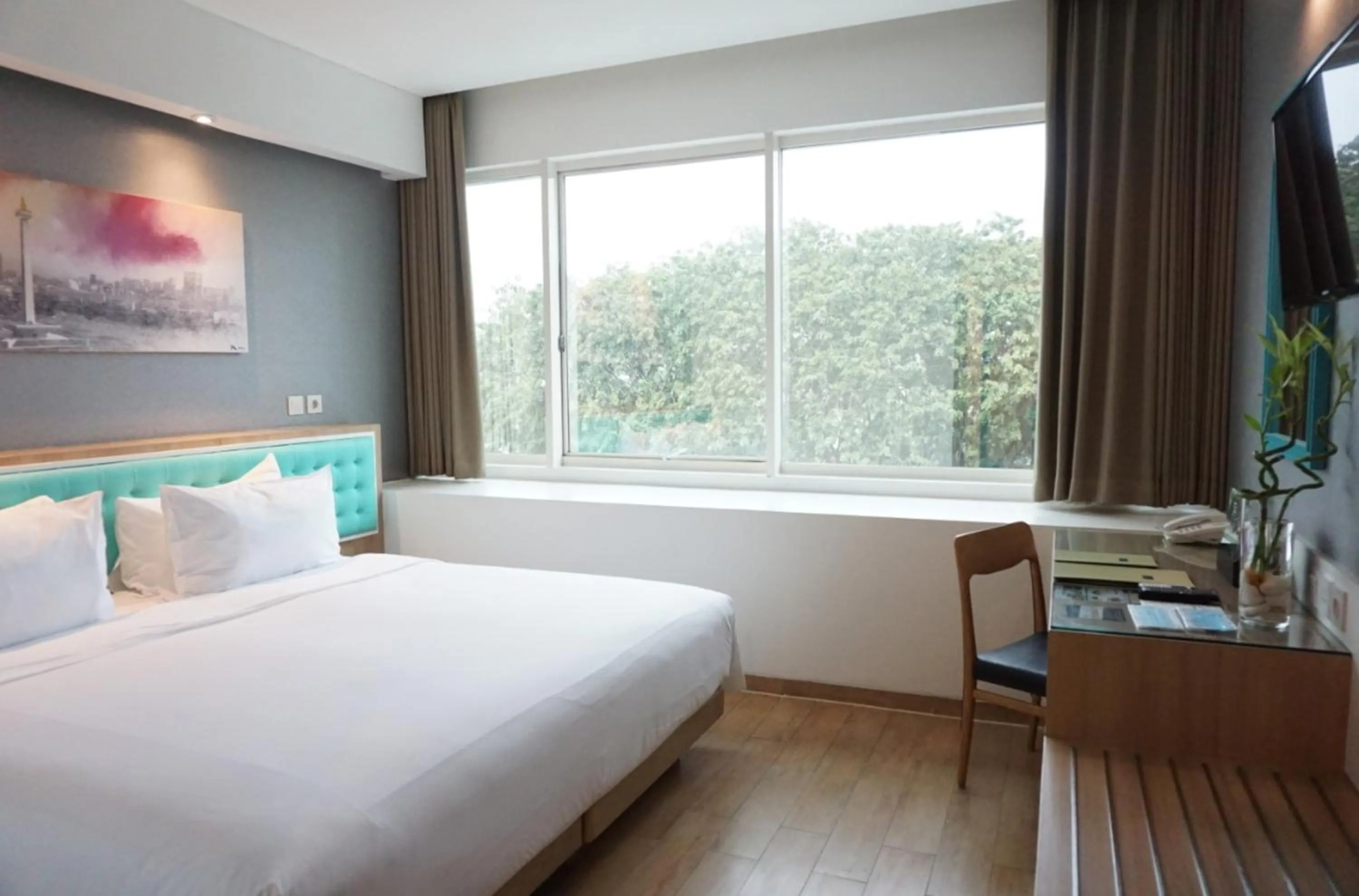 Bedroom, Bed in Hotel Santika Kelapa Gading