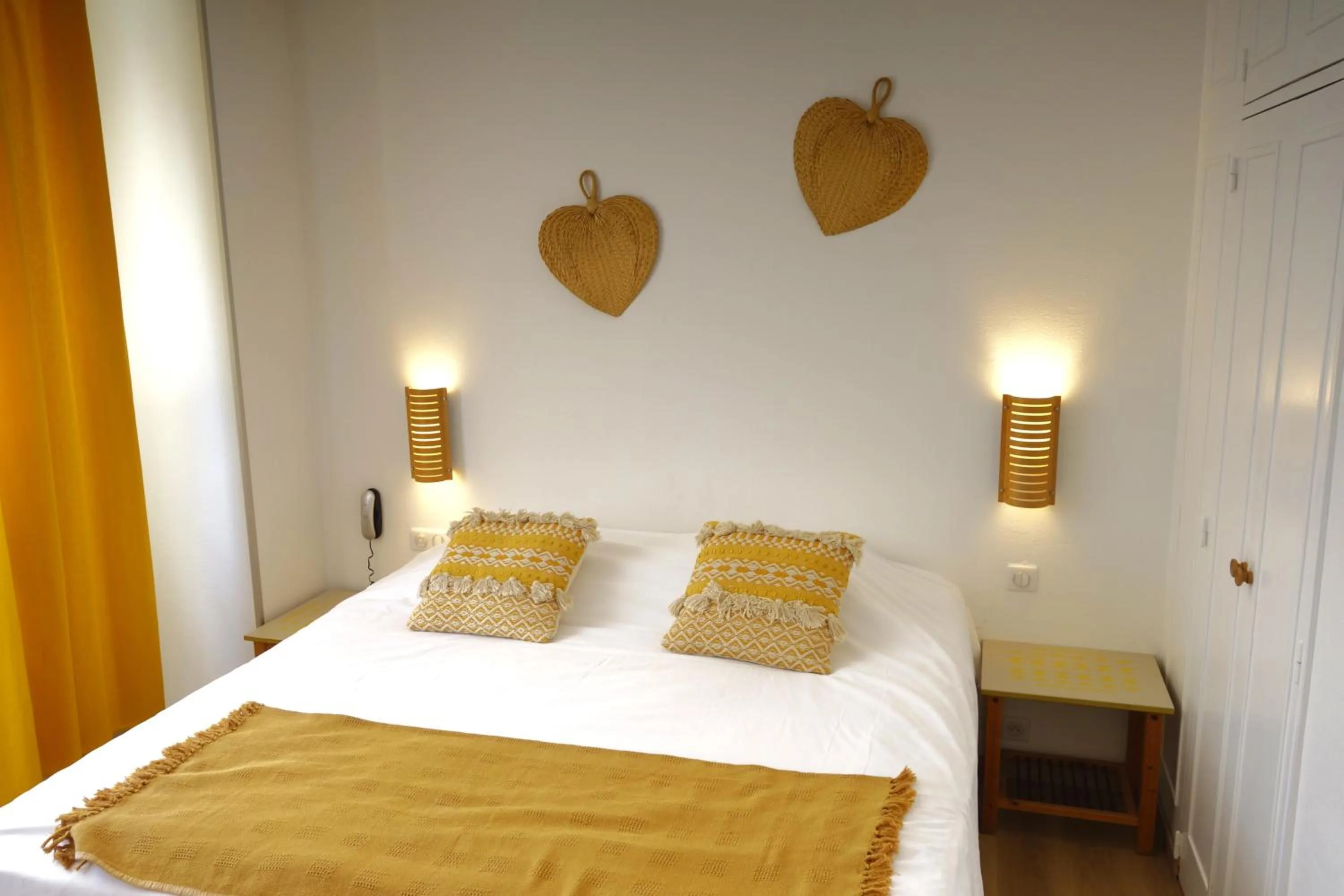 Bed in Hôtel La Ségalière Spa Bar