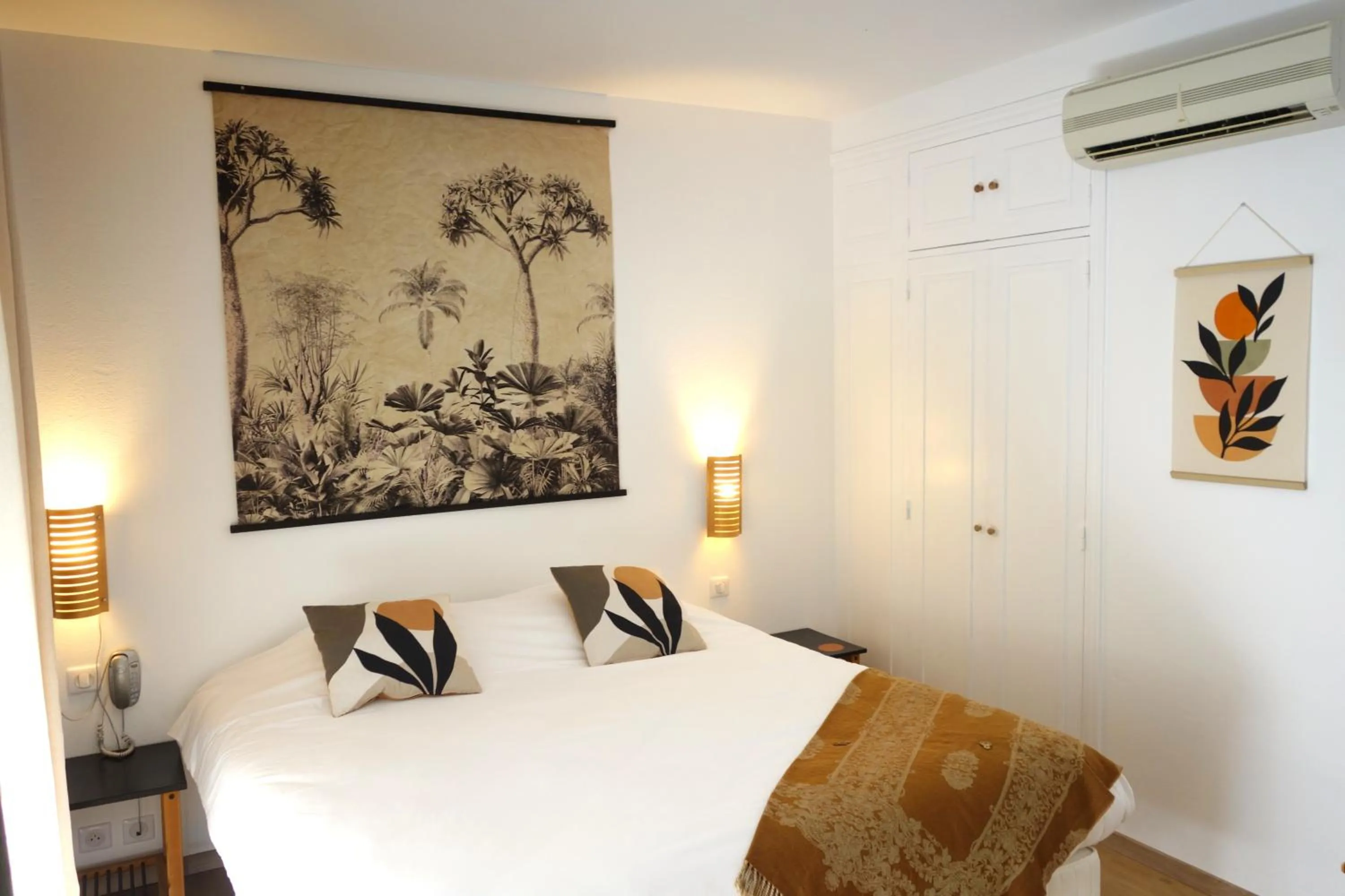 Bed in Hôtel La Ségalière Spa Bar