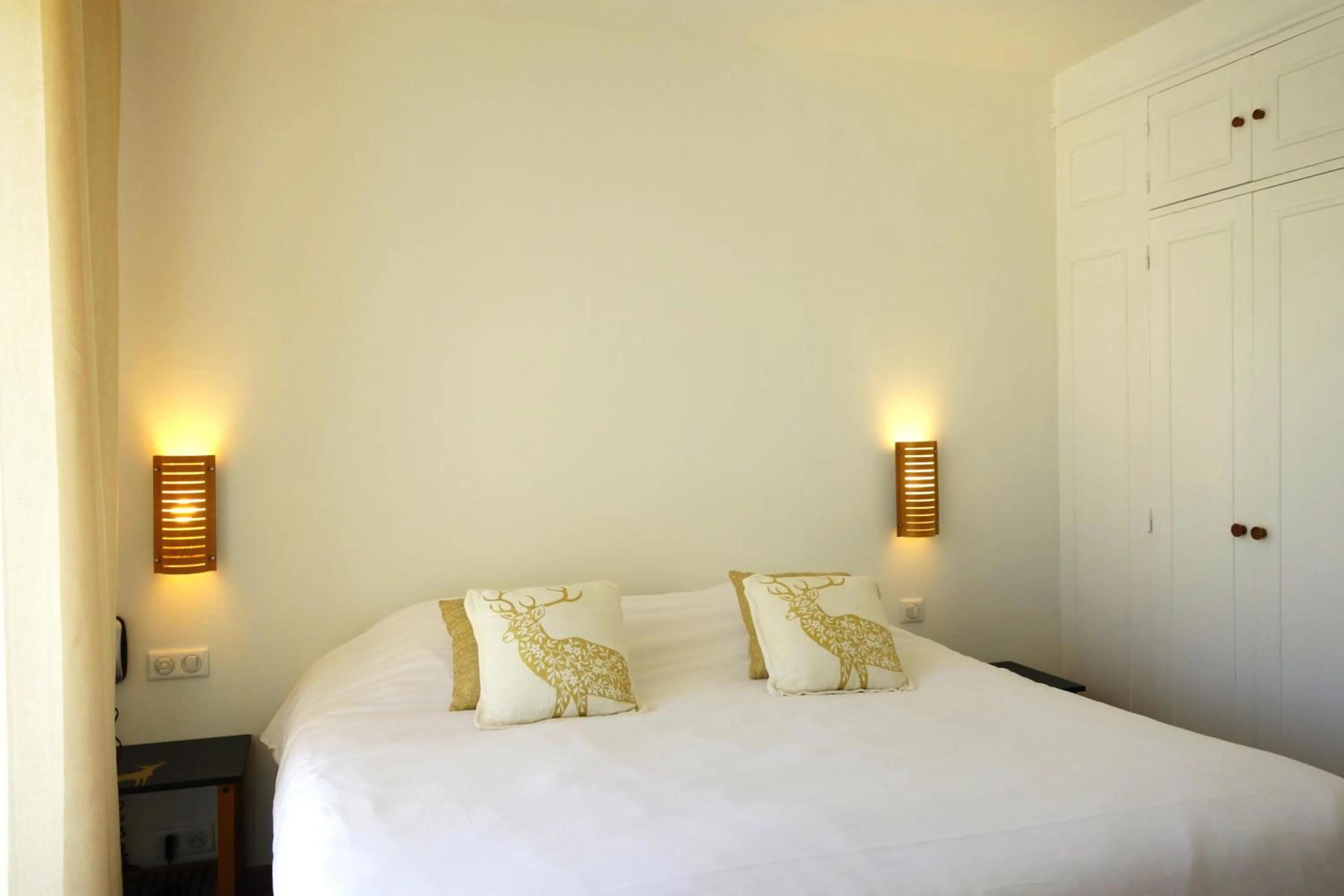 Bed in Hôtel La Ségalière Spa Bar