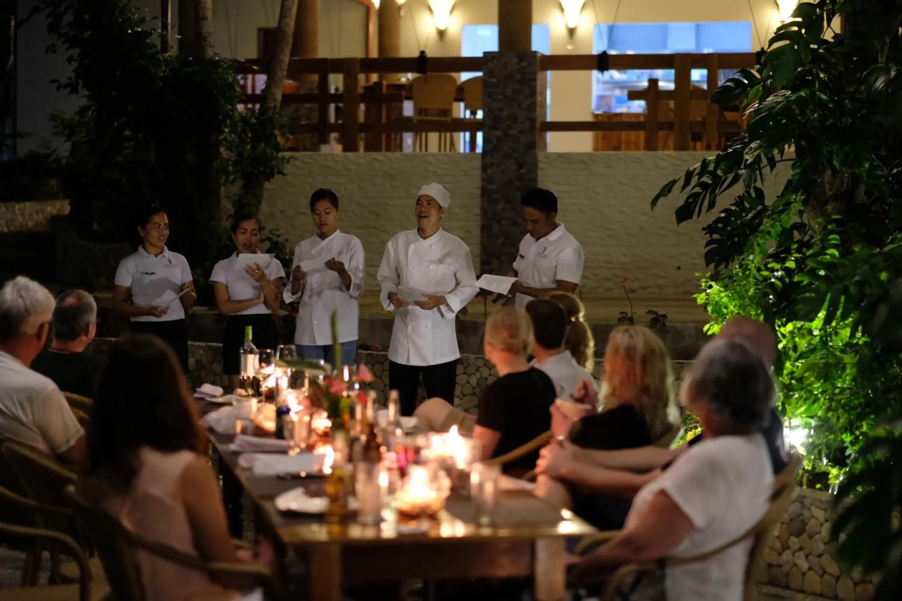 Restaurant/places to eat in Magic Oceans Dive Resort Restaurant/places to eat in Magic Oceans Dive Resort