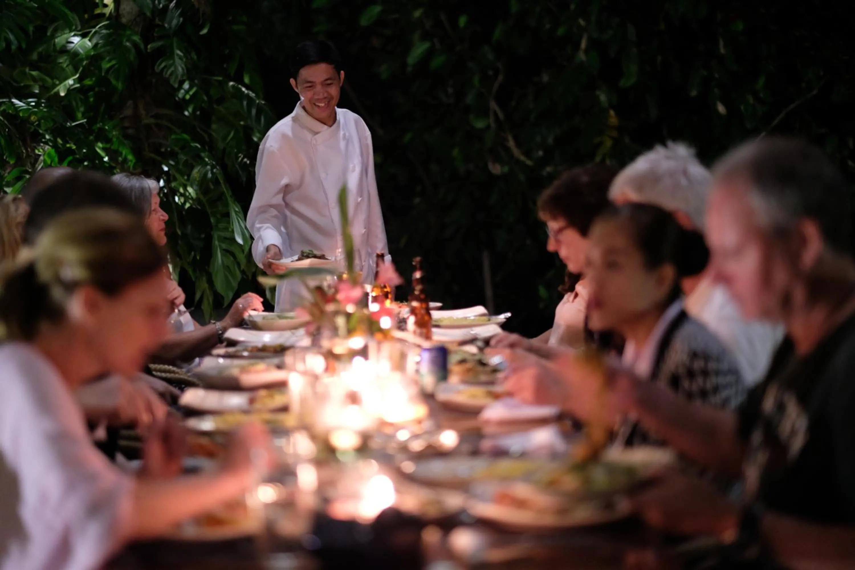 Restaurant/places to eat in Magic Oceans Dive Resort