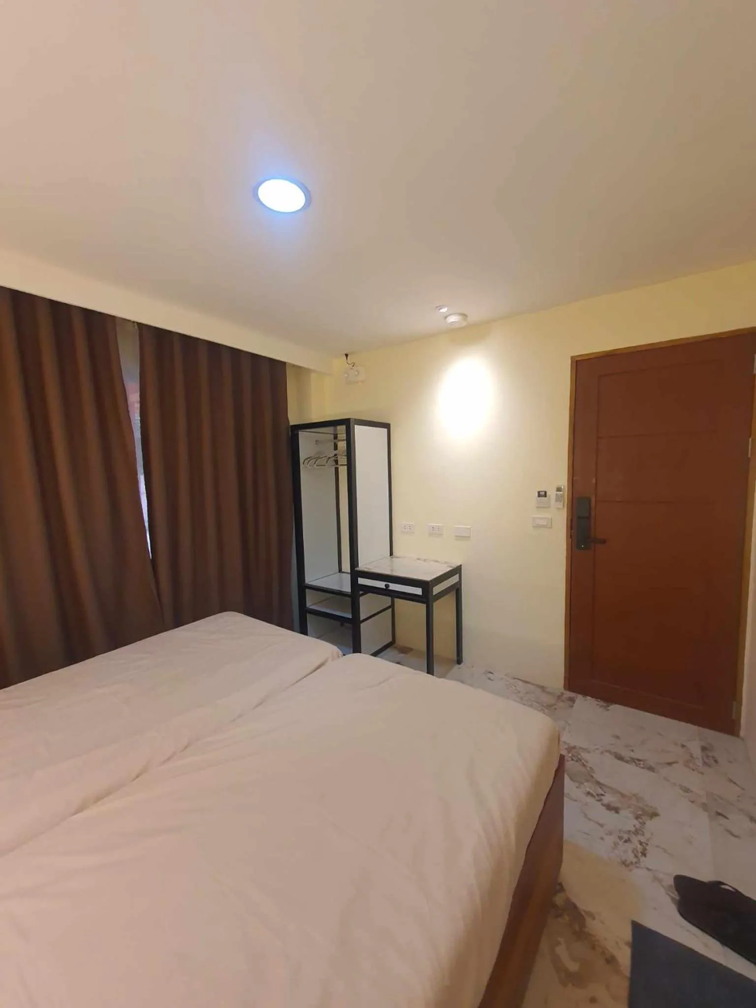Bed in JMC4 Tawala Panglao Bohol near Alona Beach