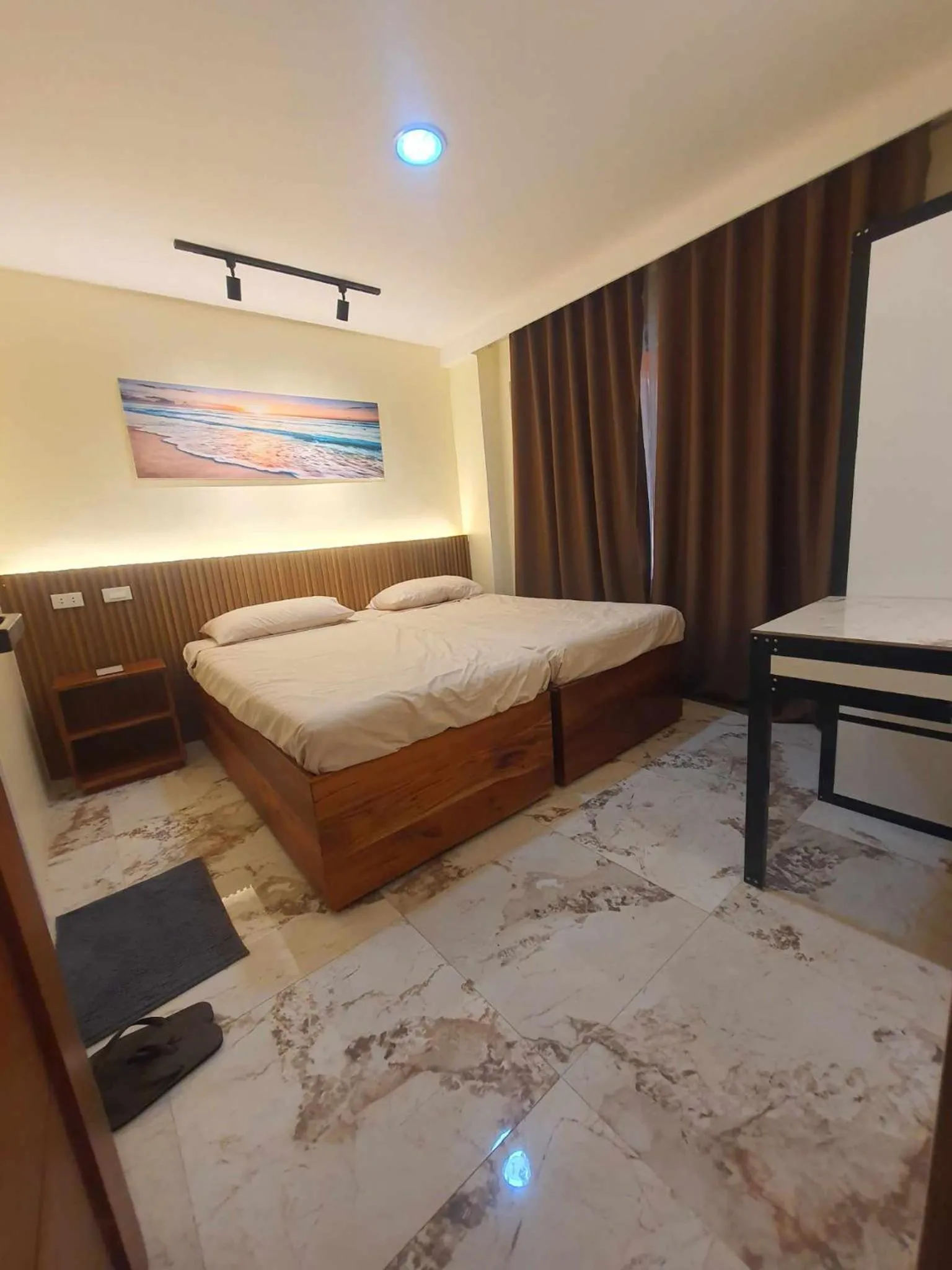 Bed in JMC4 Tawala Panglao Bohol near Alona Beach