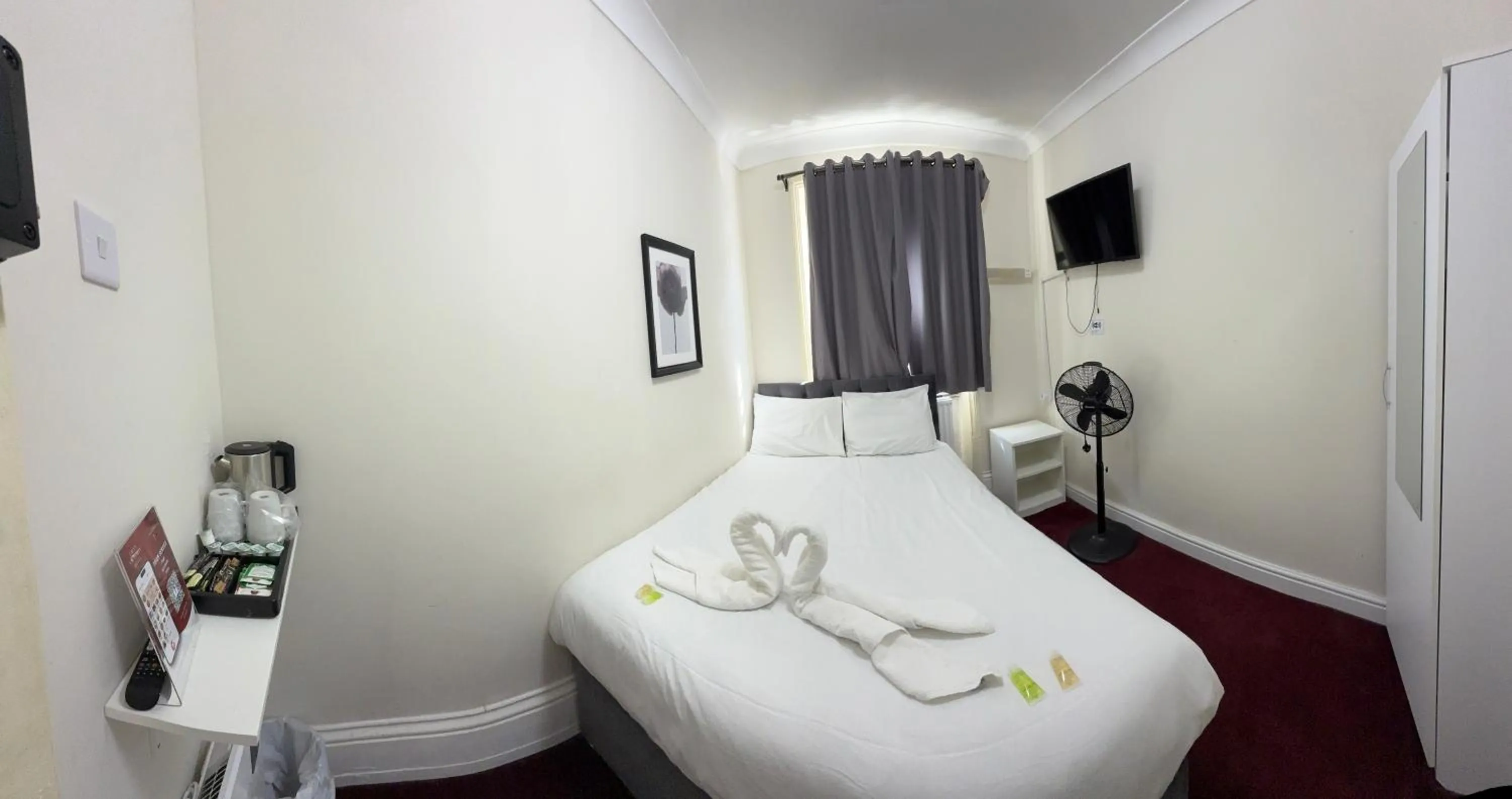 Bedroom, Bed in Oban Victoria Hotel