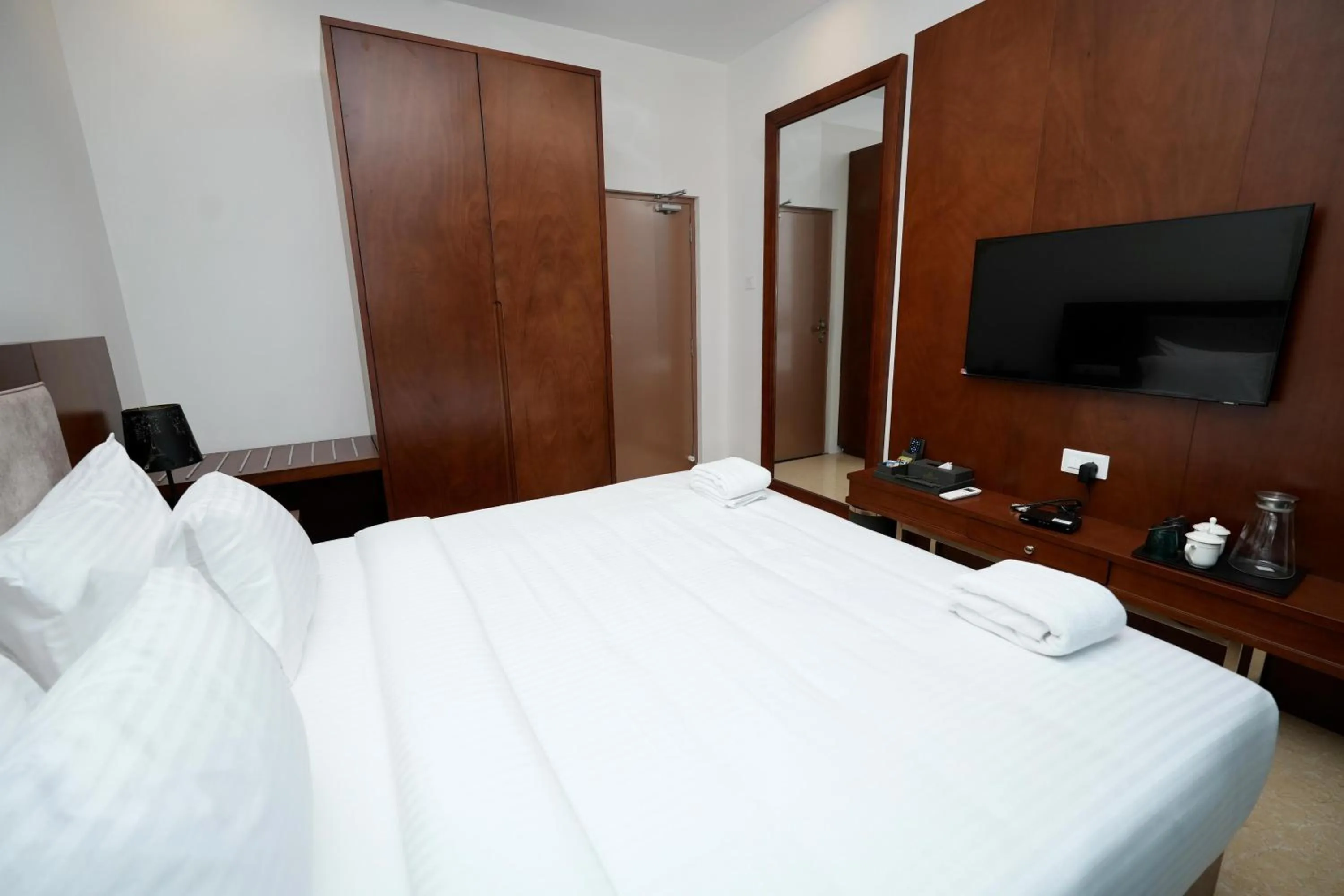 Bedroom, Bed in Le Royale Palace