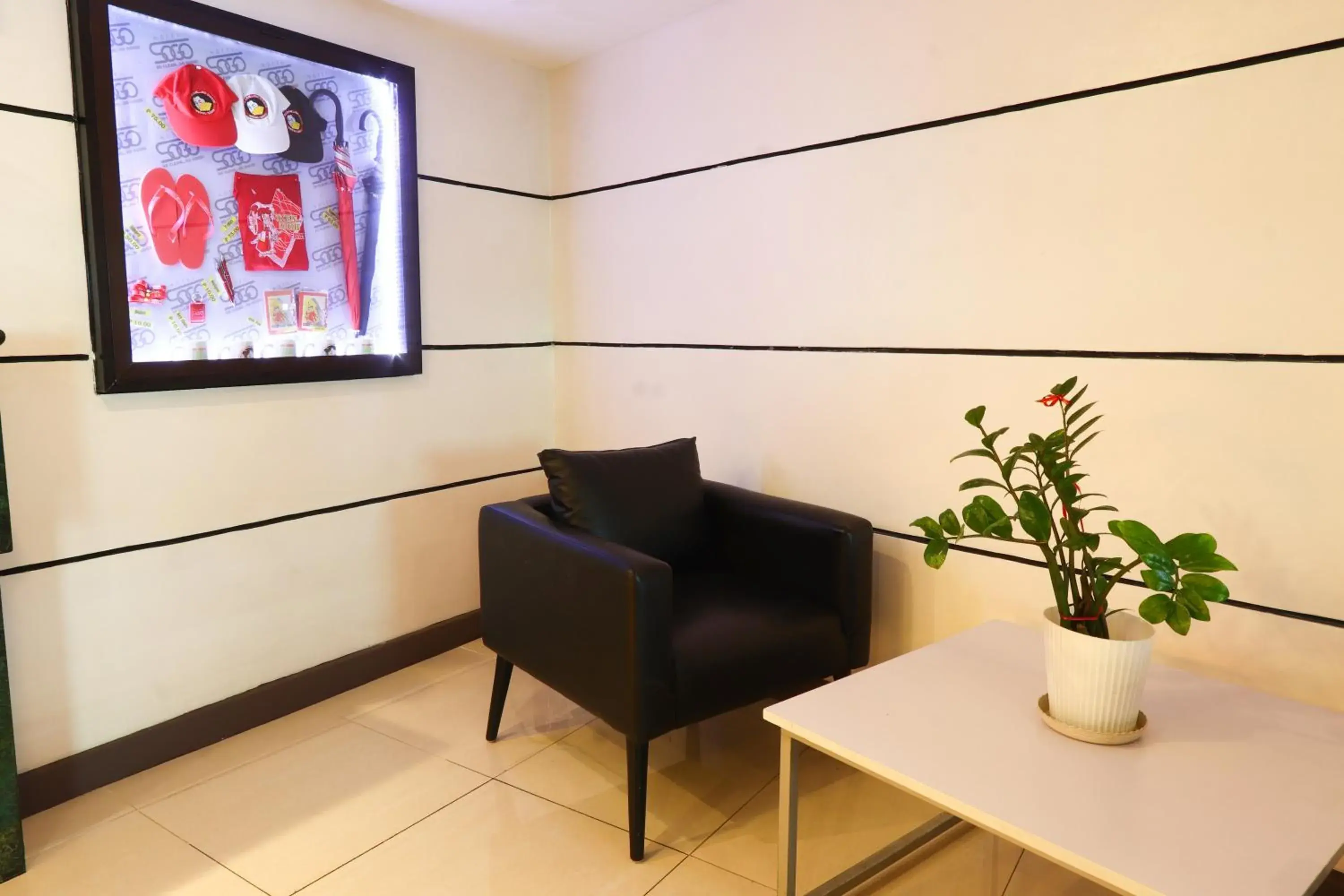 Lobby or reception in Hotel Sogo - Pasay Rotonda Lobby or reception in Hotel Sogo - Pasay Rotonda