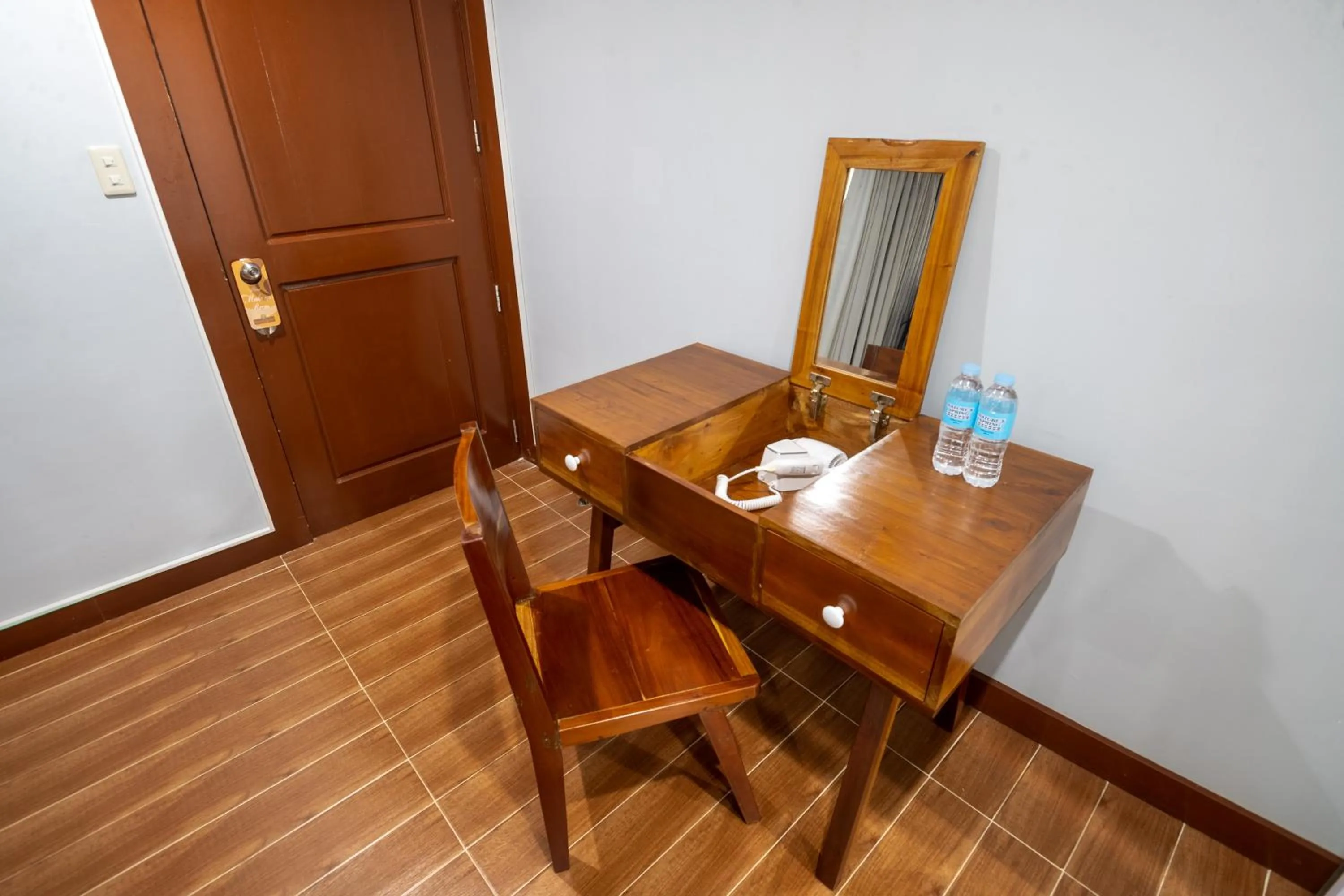 One Averee Bay Hotel