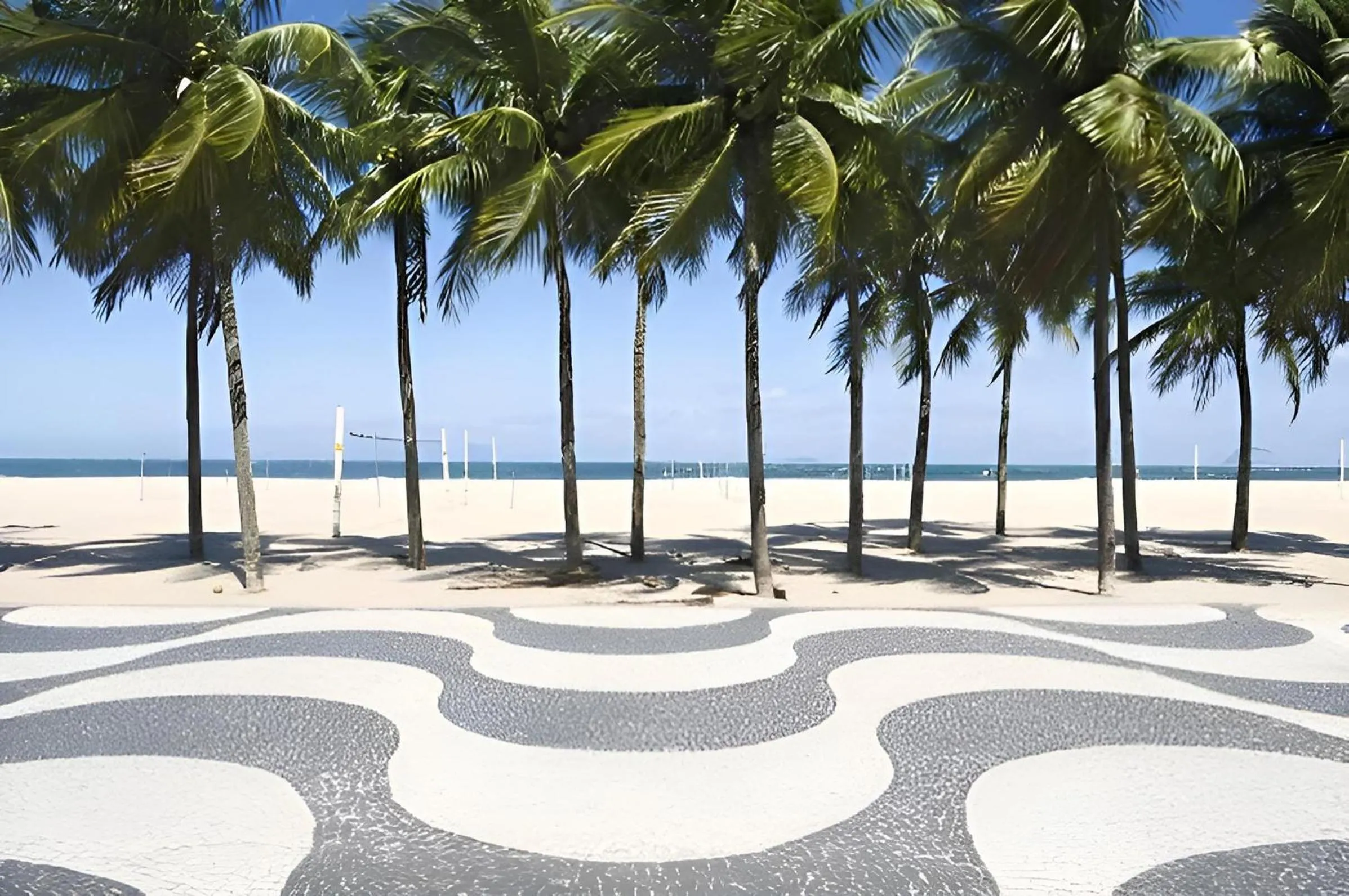 SUH Copacabana 66 Center of Copacabana Beach!
