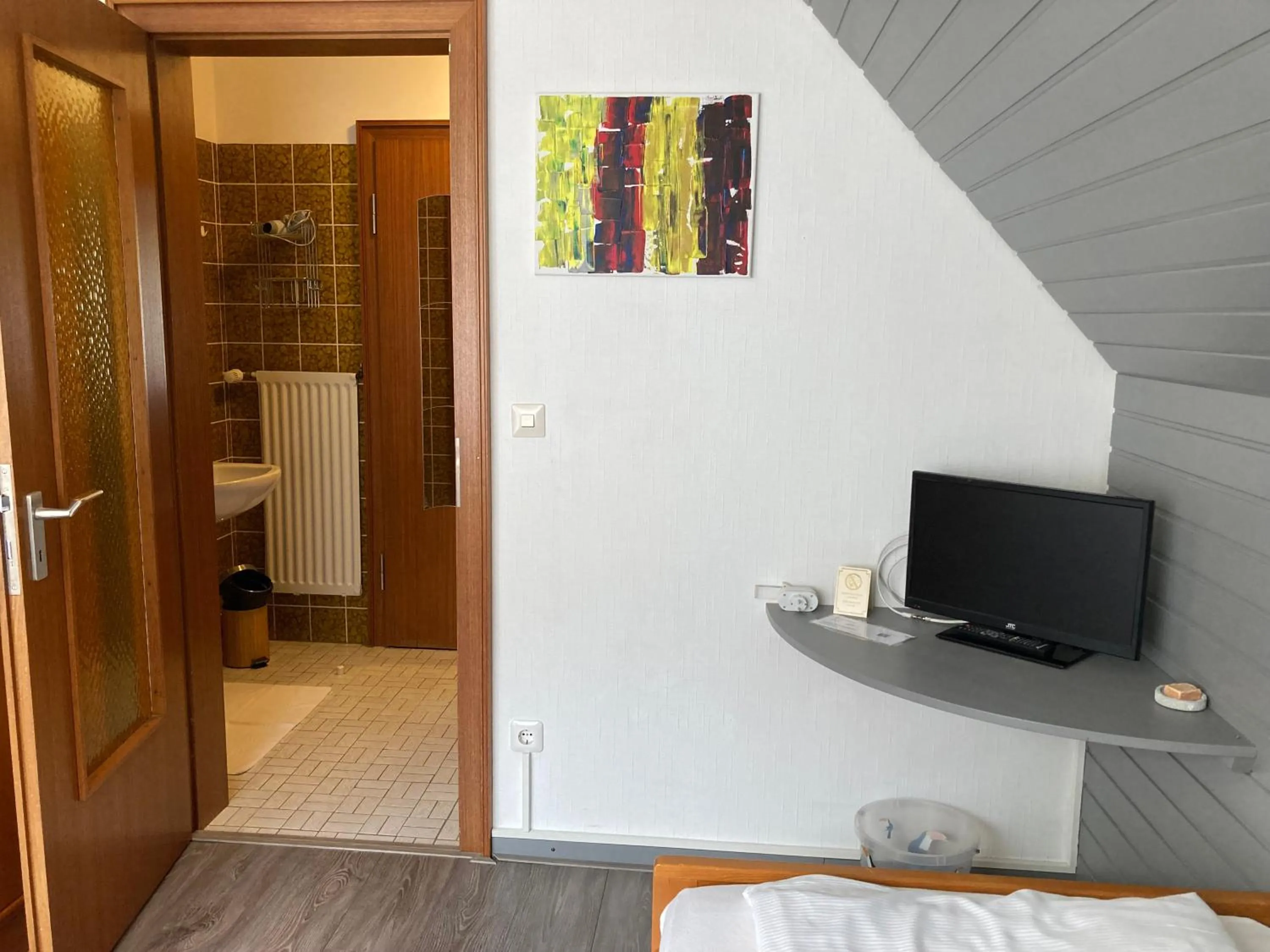 Shower in Gasthof Walhalja