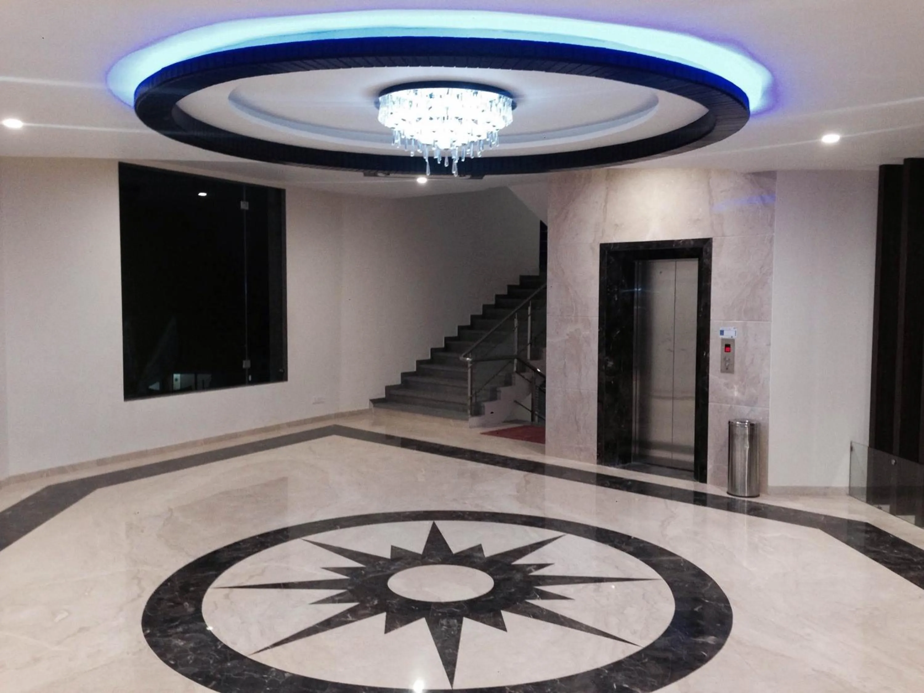 Lobby or reception in Hotel Lake View