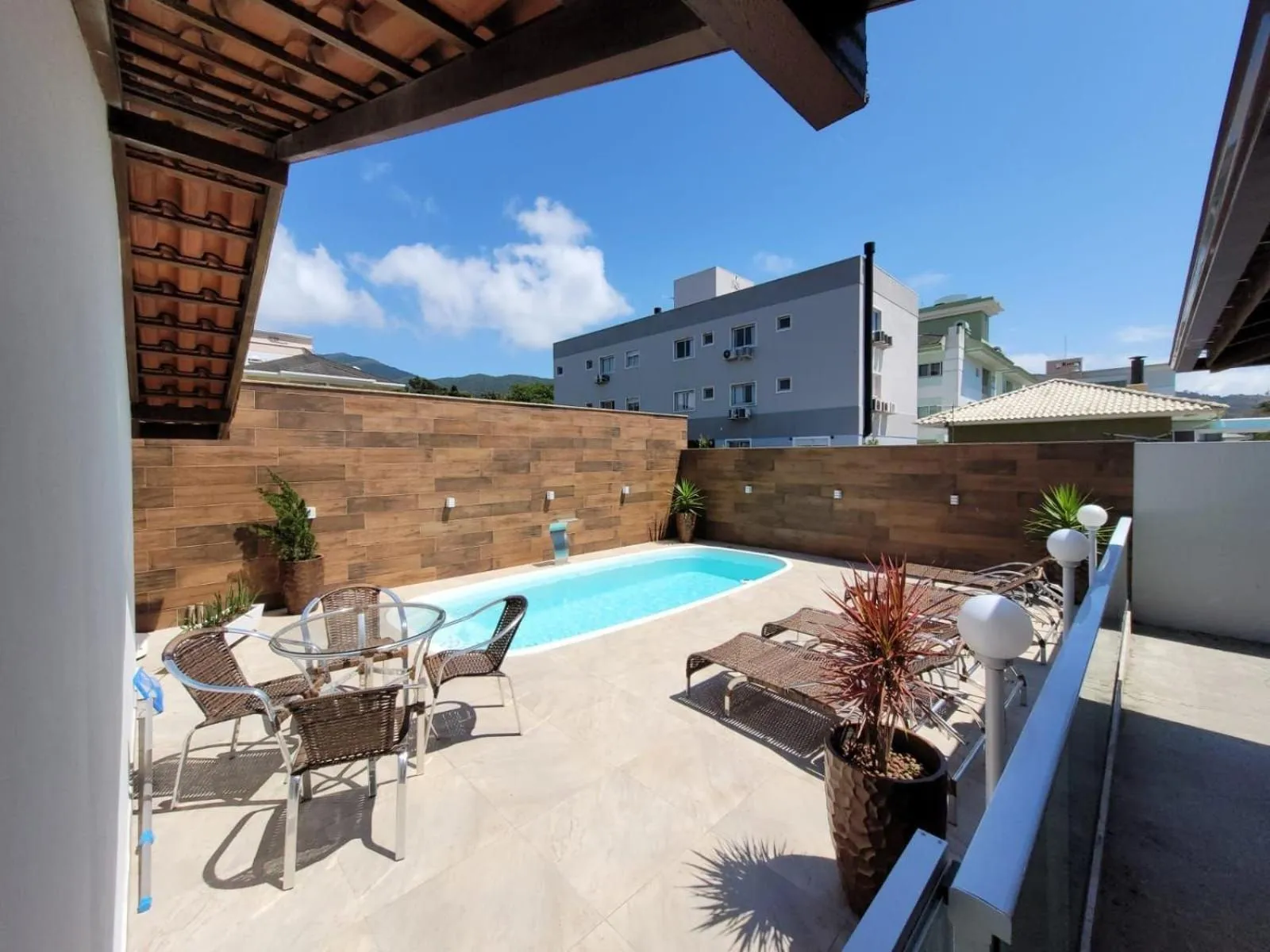 Swimming pool in Casa Master com Piscina em Gov Celso Ramos