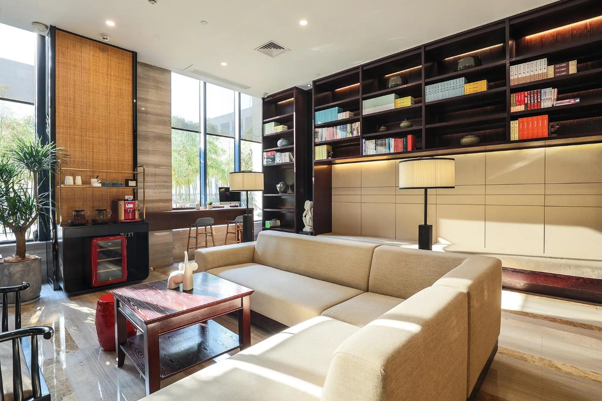 Library in SSAW Boutique Hotel Hangzhou East - Free Self Service Laundry