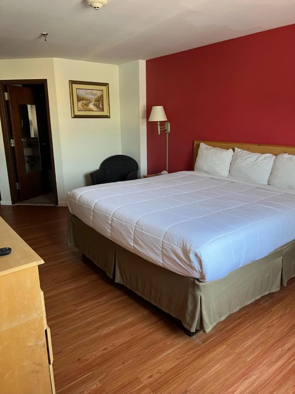 Bedroom, Bed in Pottsville Hotel