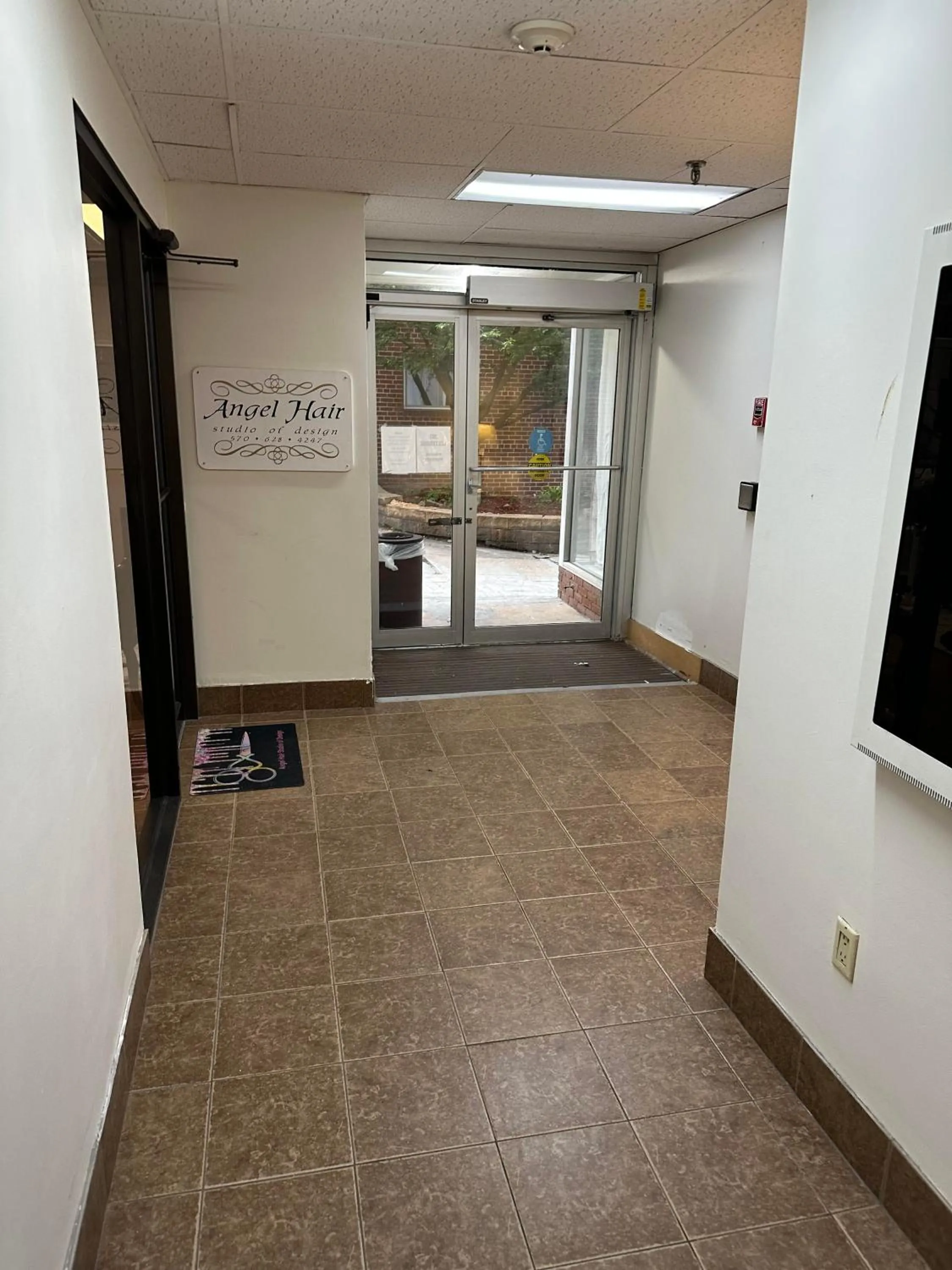 Lobby or reception in Pottsville Hotel