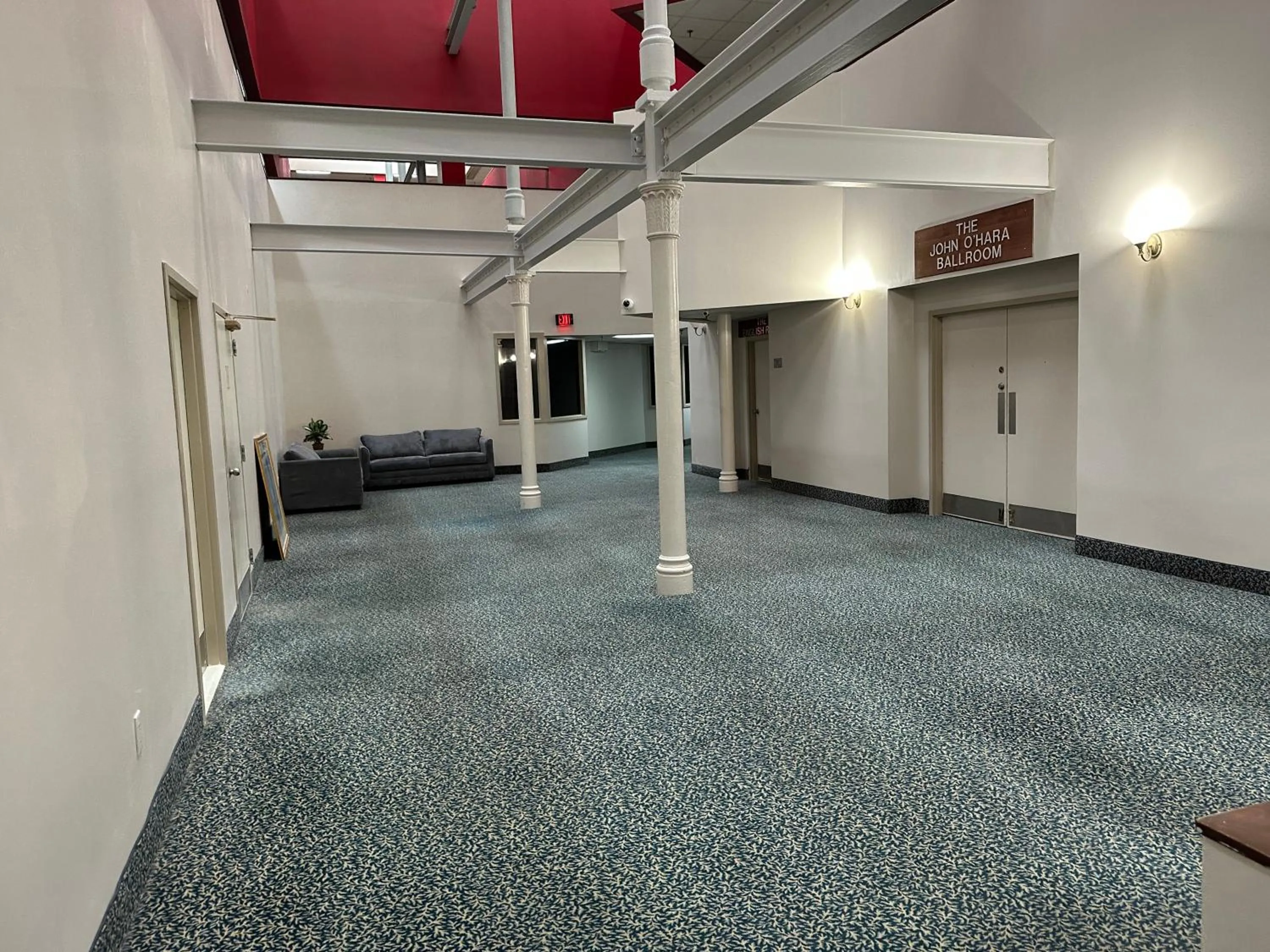 Seating area in Pottsville Hotel